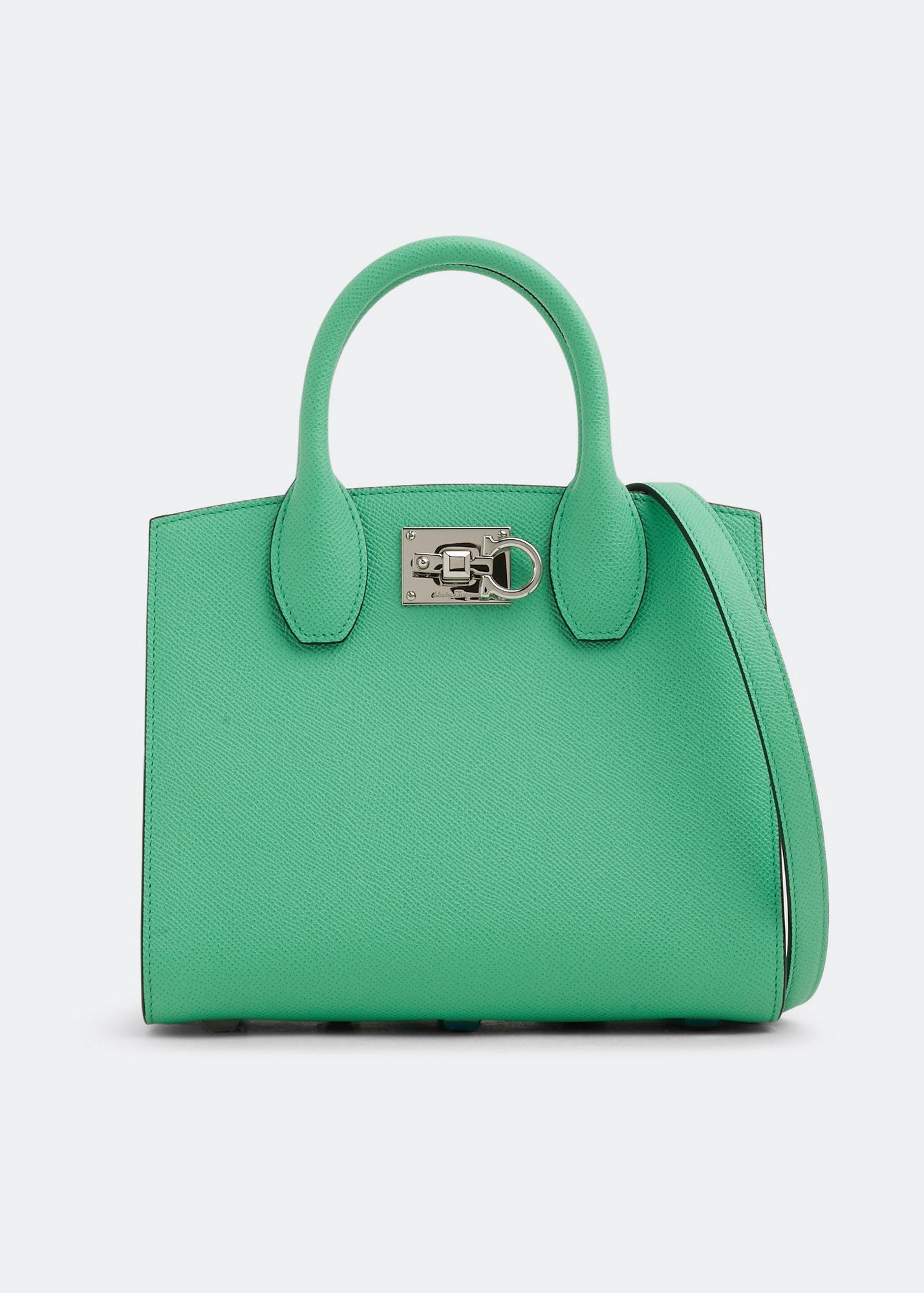 【送料&関税込】Ferragamo Teal Green Leather Medium Studio B Ferragamo Teal Green Leather Medium Studio Box Handbag