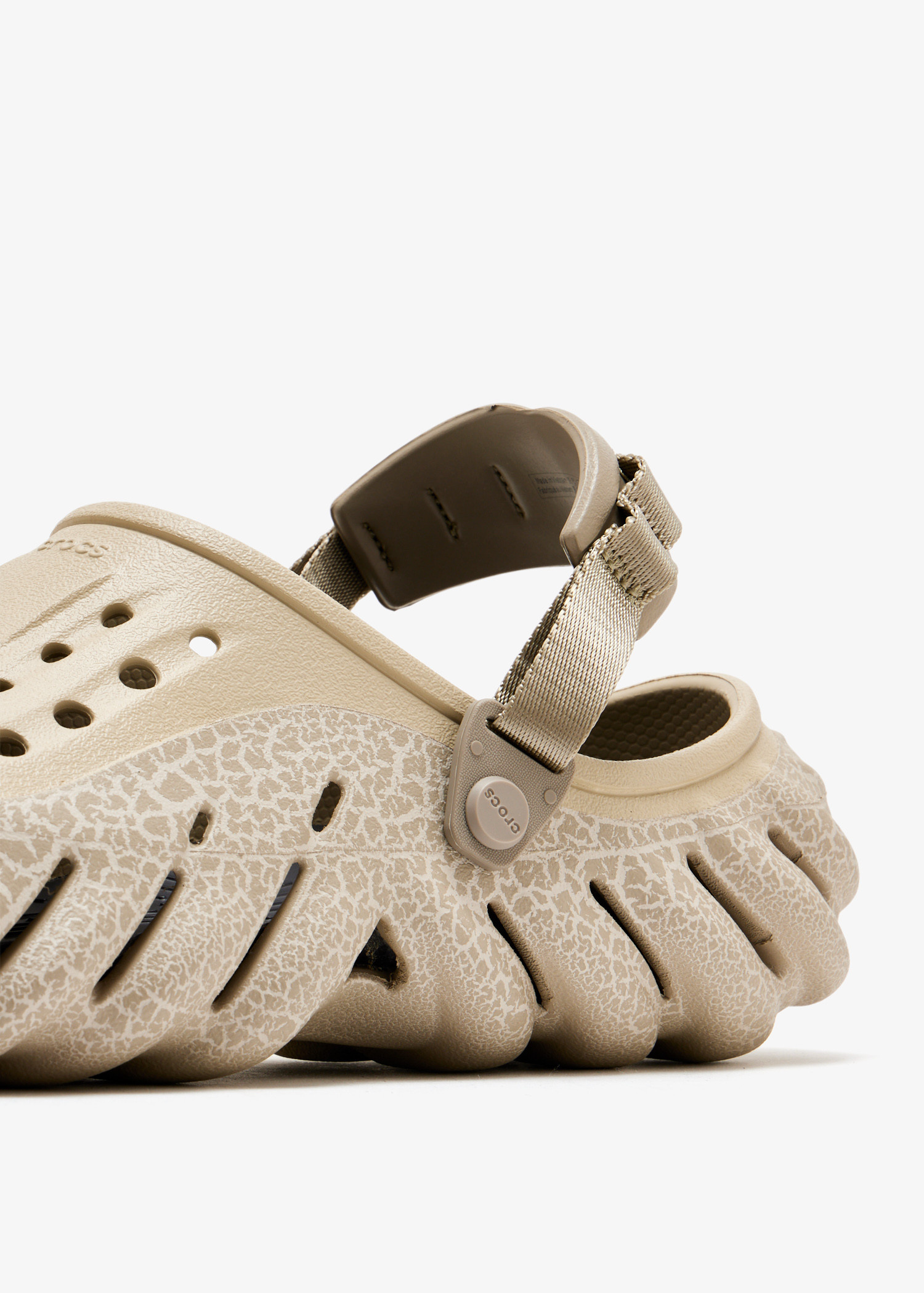 Crocs Echo Crackle Clog Unisex Sand Beige M4‎ W6 211630-0LJ Crocs Echo Crackle Clog | Moth | SVD USA main image 3