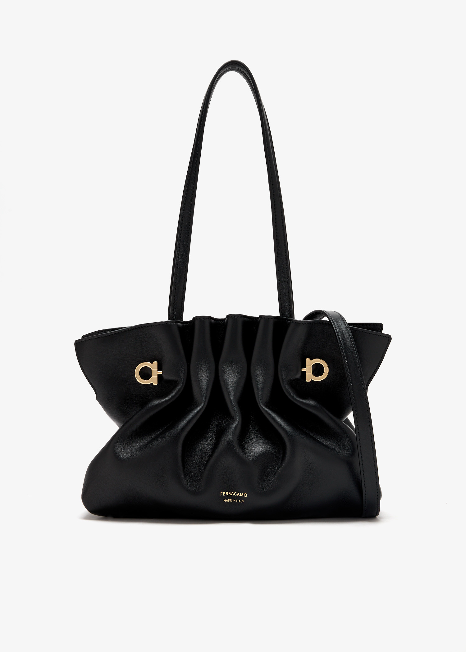 【送料&関税込】Ferragamo Soft Bag In Nappa Color Black Ferragamo Soft bag in black nappa - Black - Women | SHPIERCS