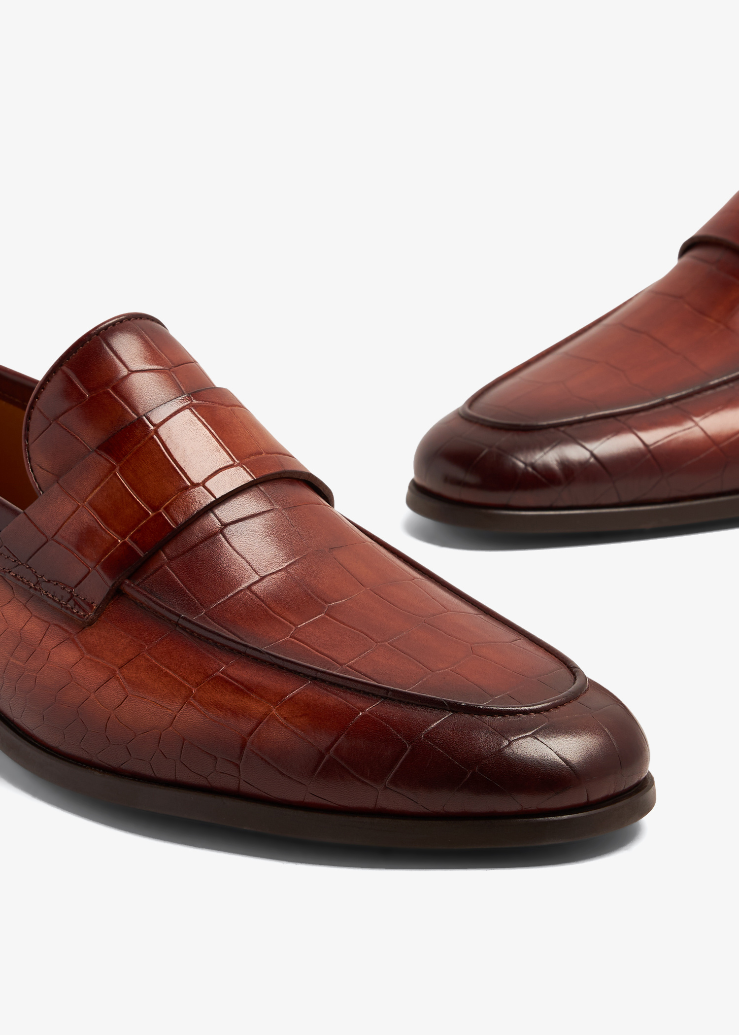 Magnanni Leather loafers for Men - Brown in USA | Level Shoes display picture 2