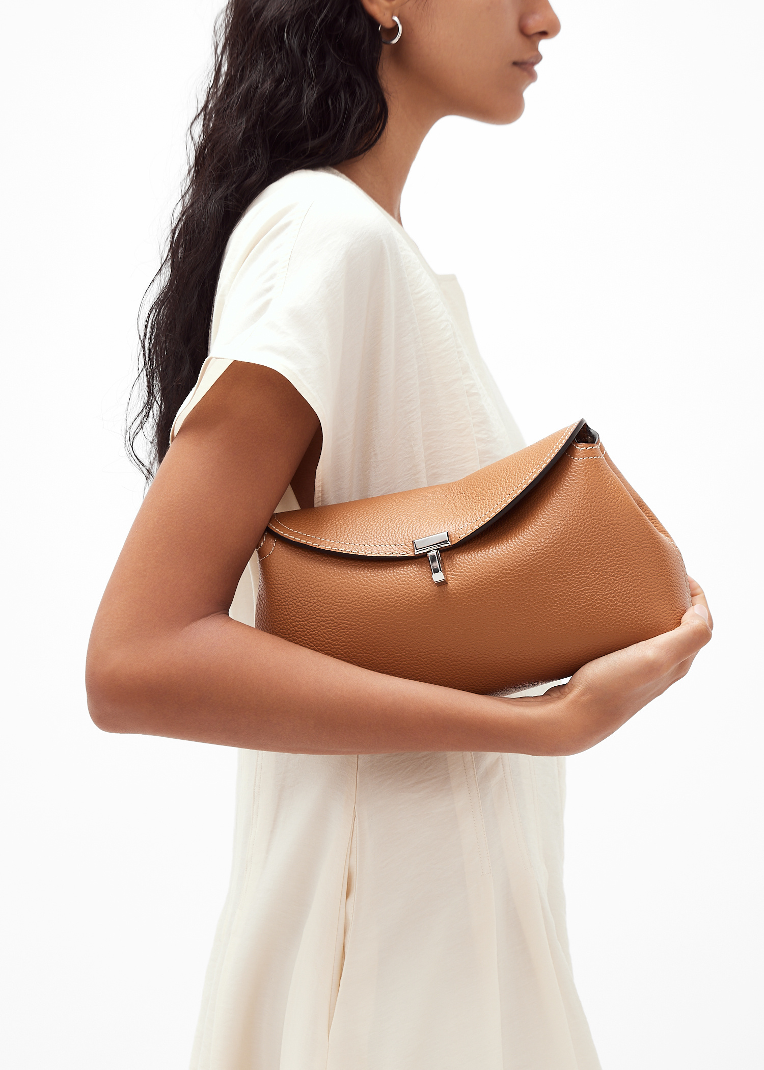 TOTEME T-Lock clutch for Women - Brown in UAE | Level Shoes