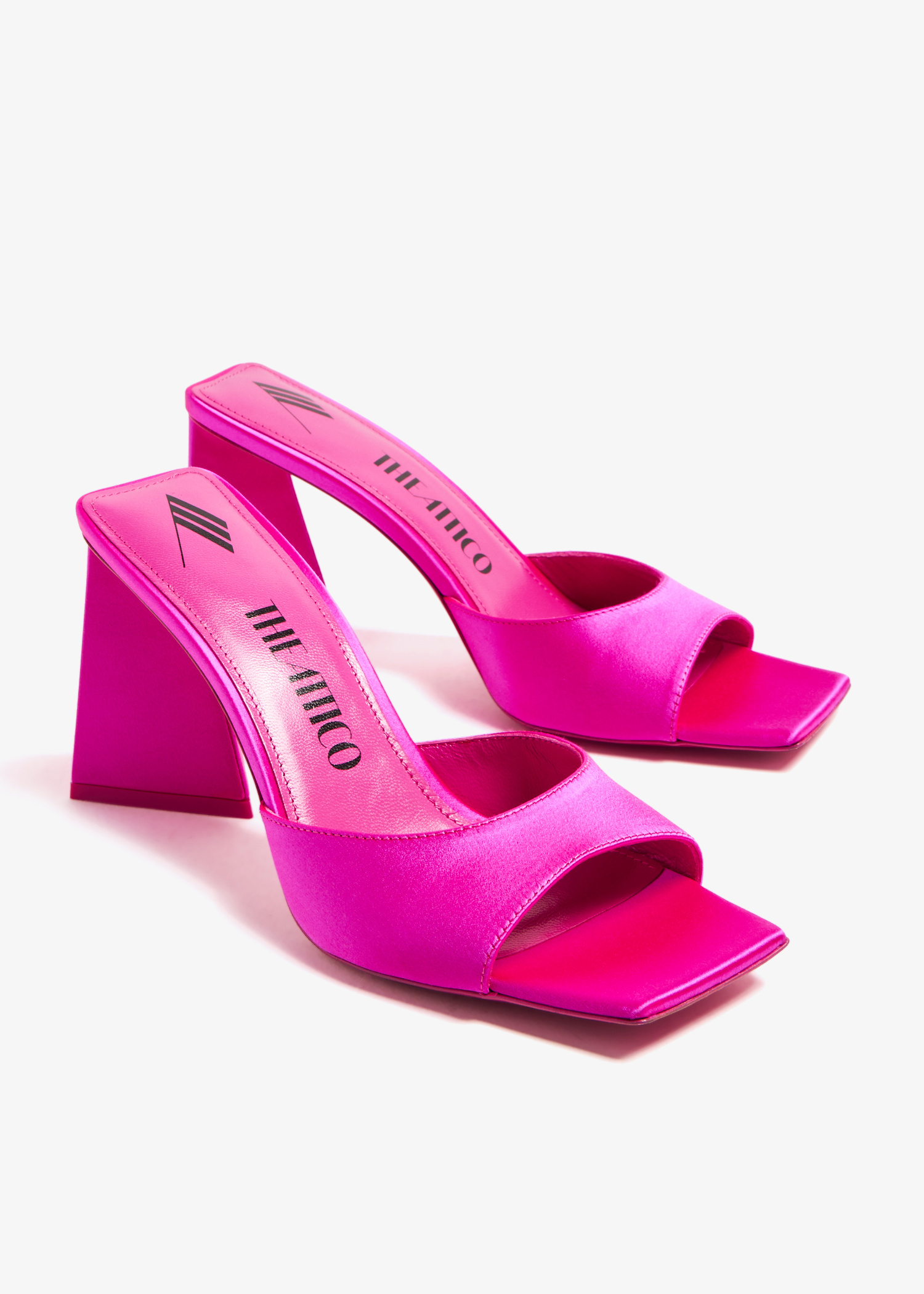 【関税込み】The Attico ピンク Devon ミュール Devon patent leather mules in pink - The Attico | Mytheresa