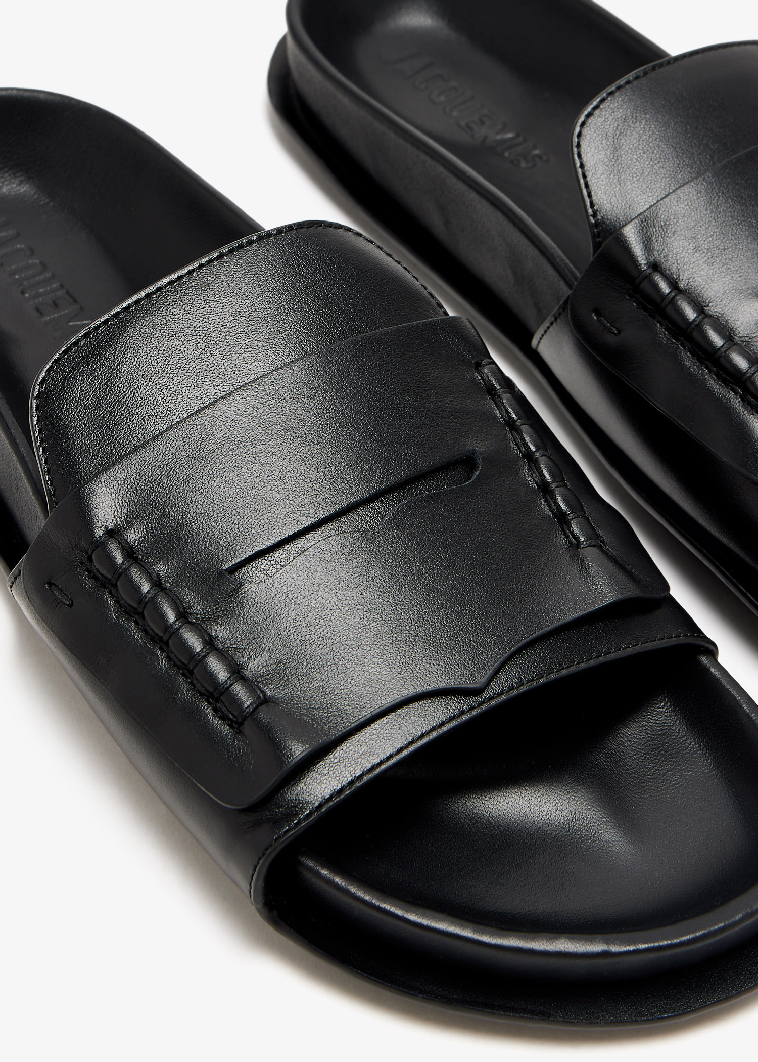 Jacquemus Les Mocassin sandals for Women - Black in Qatar