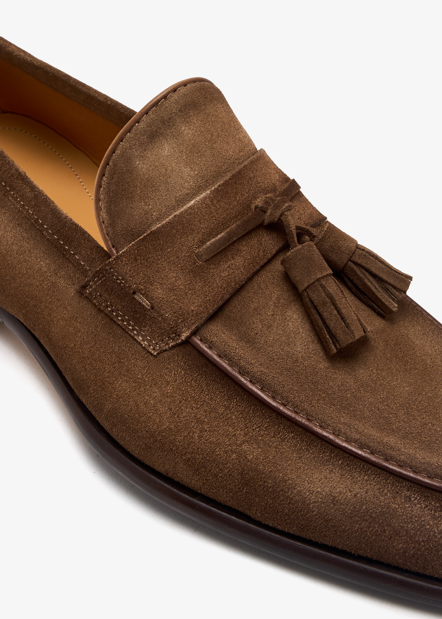 Magnanni Suede tassel loafers for Men - Brown in USA | Level 