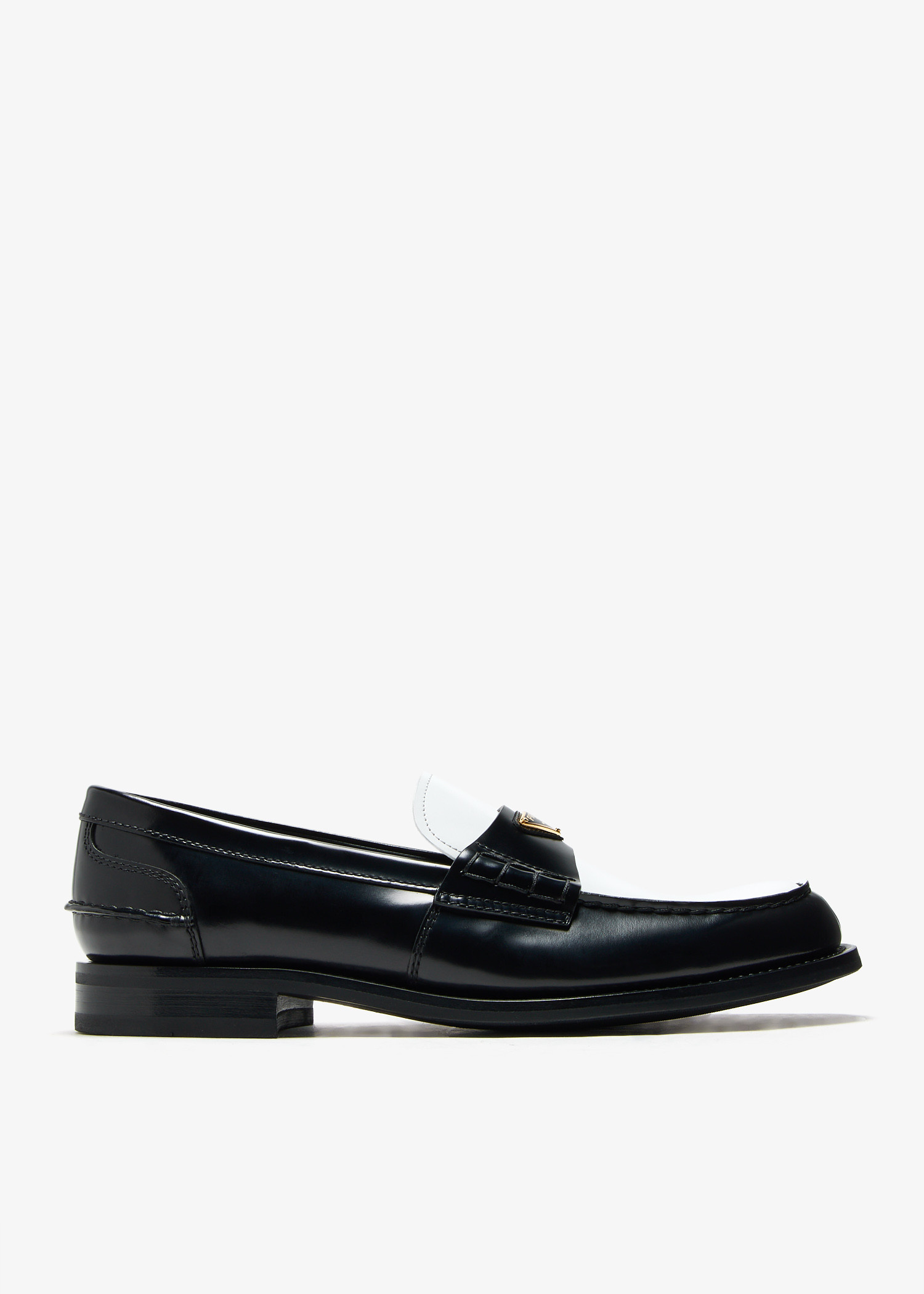 Prada Two-tone brushed leather loafers for Men - Black in