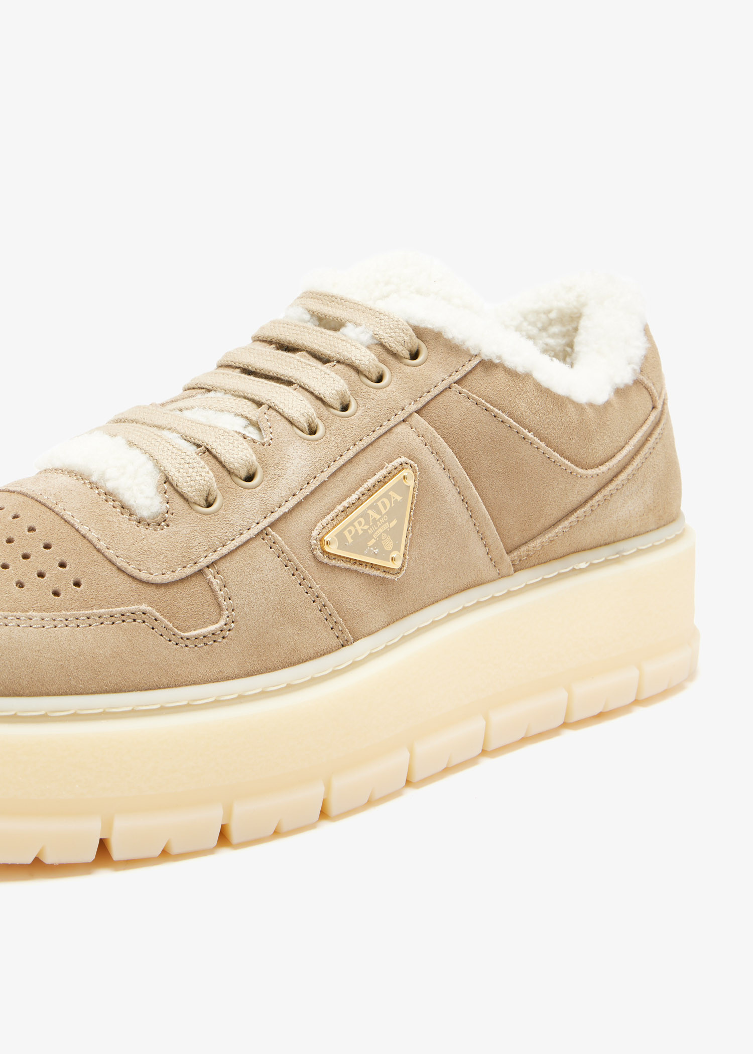 靴 prada sand beige lace up suede sneaker Prada Faded suede laced sneakers for Men - Beige in UAE | Level Shoes