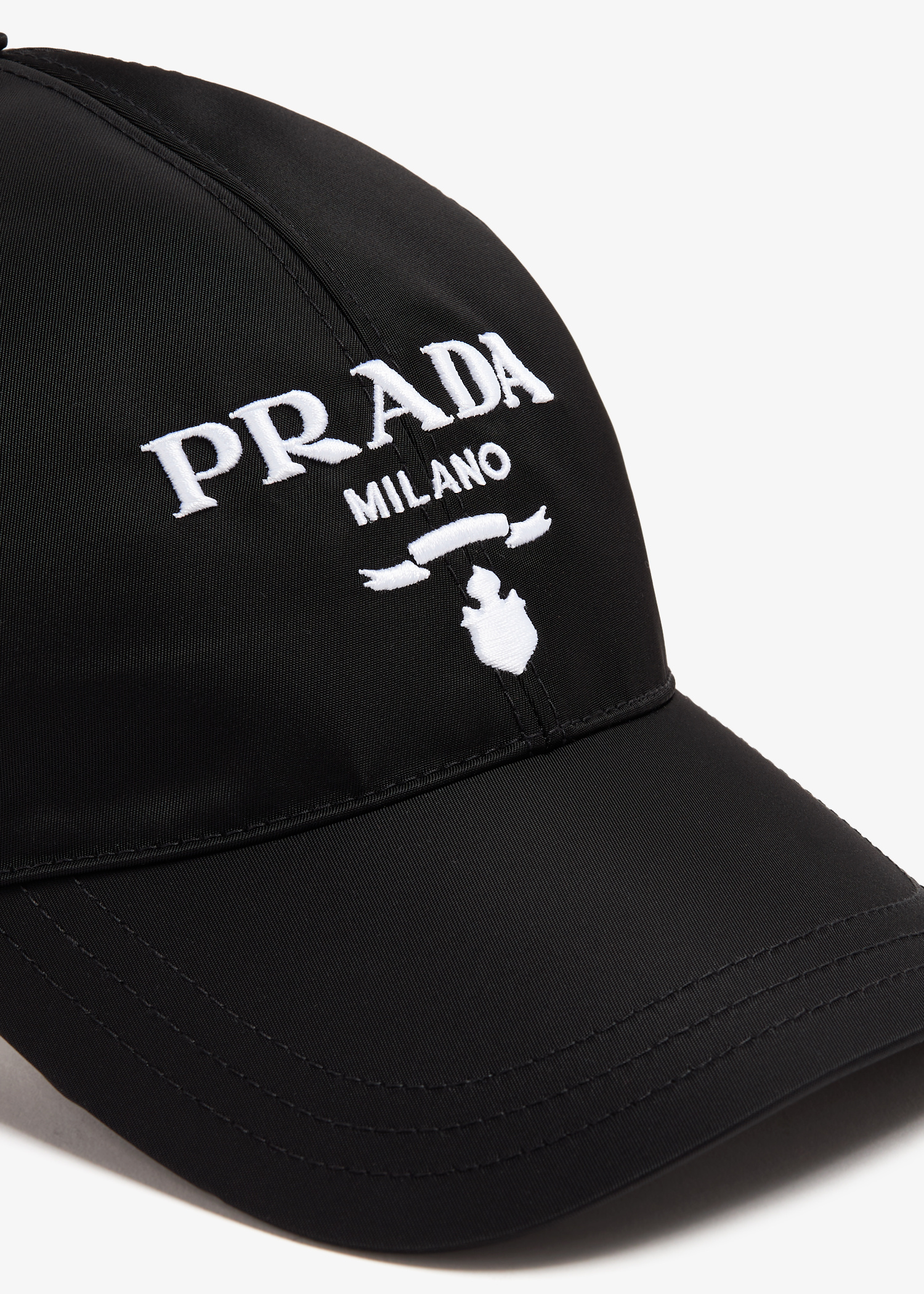 Prada Re-Nylon baseball cap for Men - Black in Qatar | Level