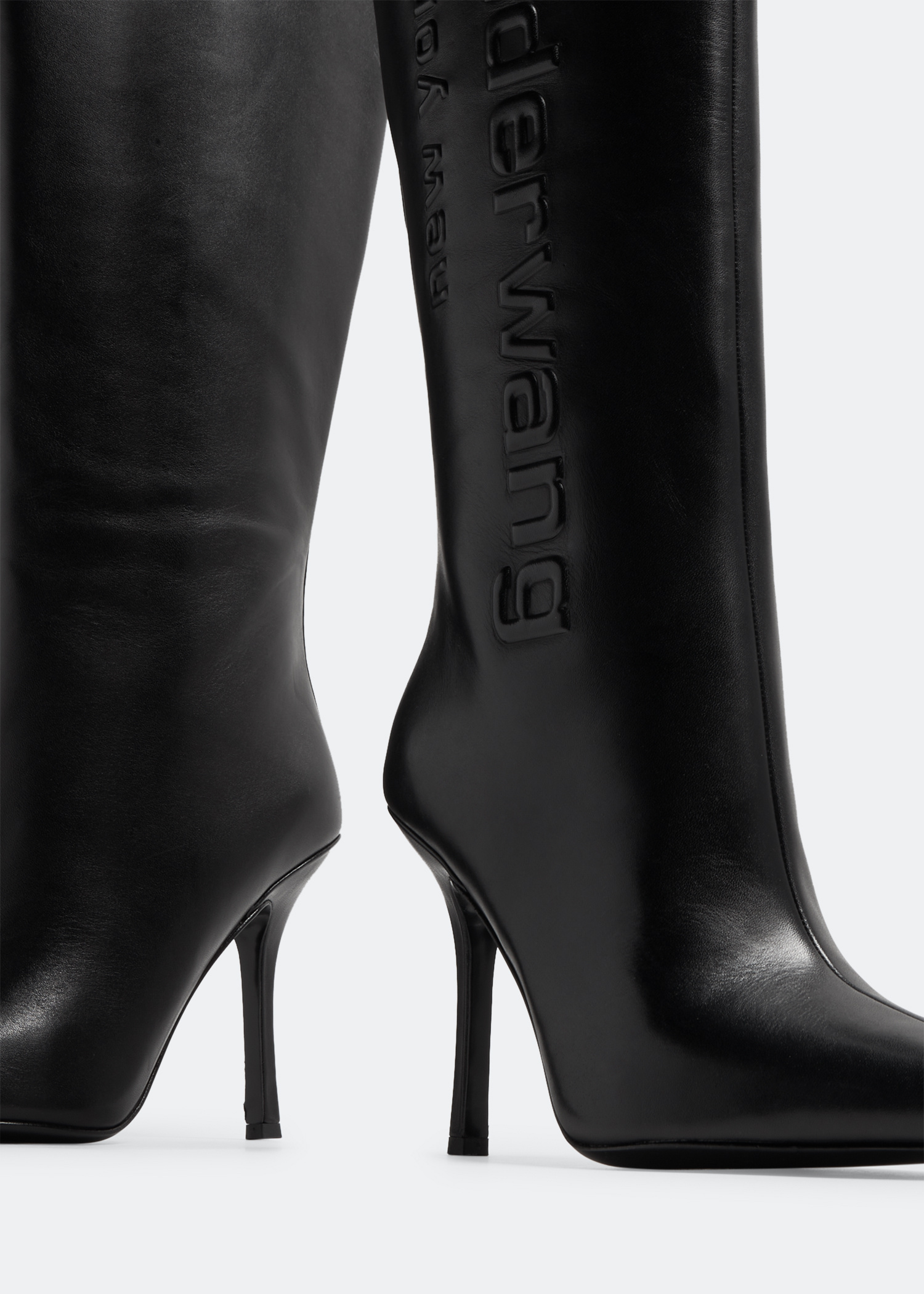 Alexander Wang Delphine 105 boots for Women - Black in UAE