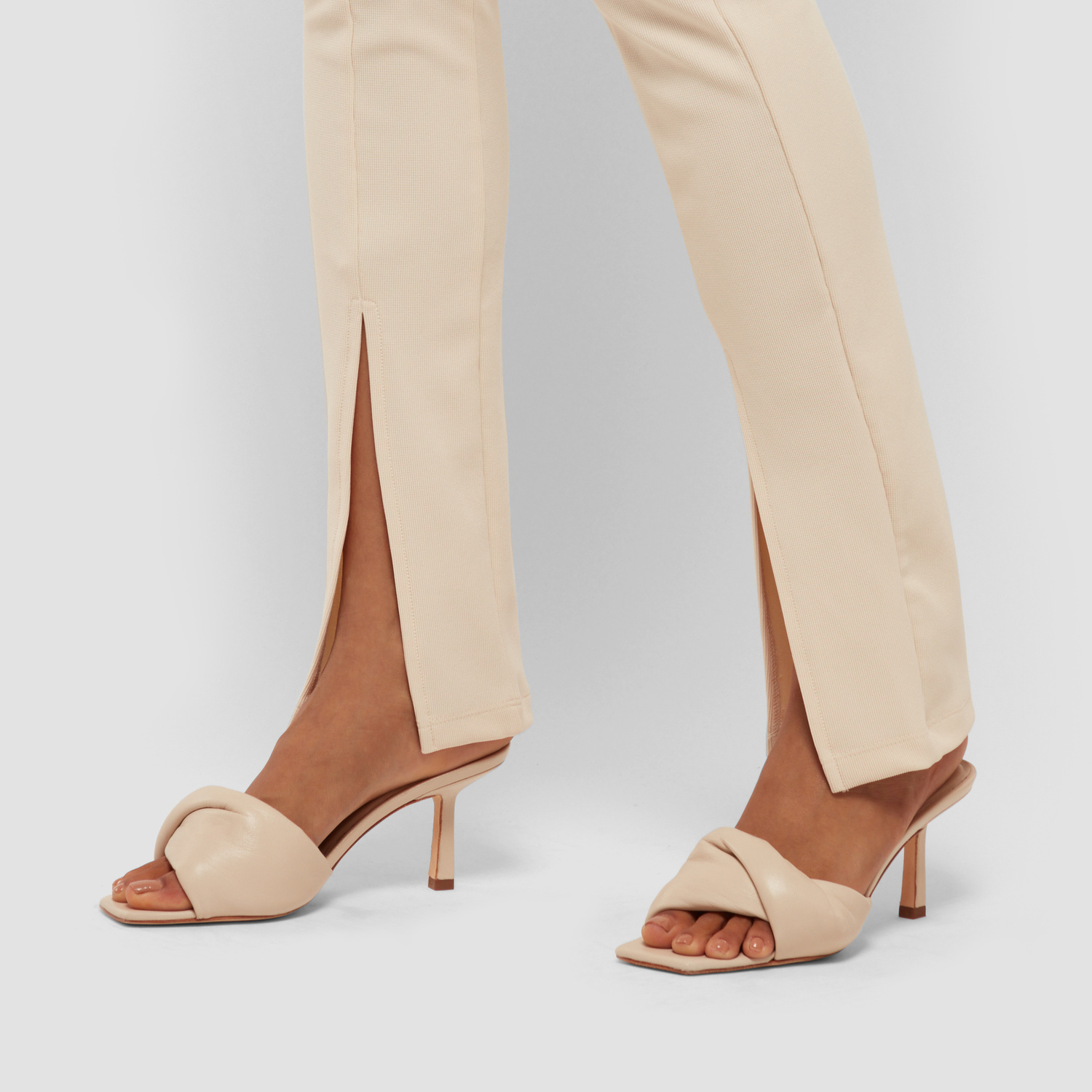 Studio Amelia Twist Front 75 heel sandals for Women - Beige in USA