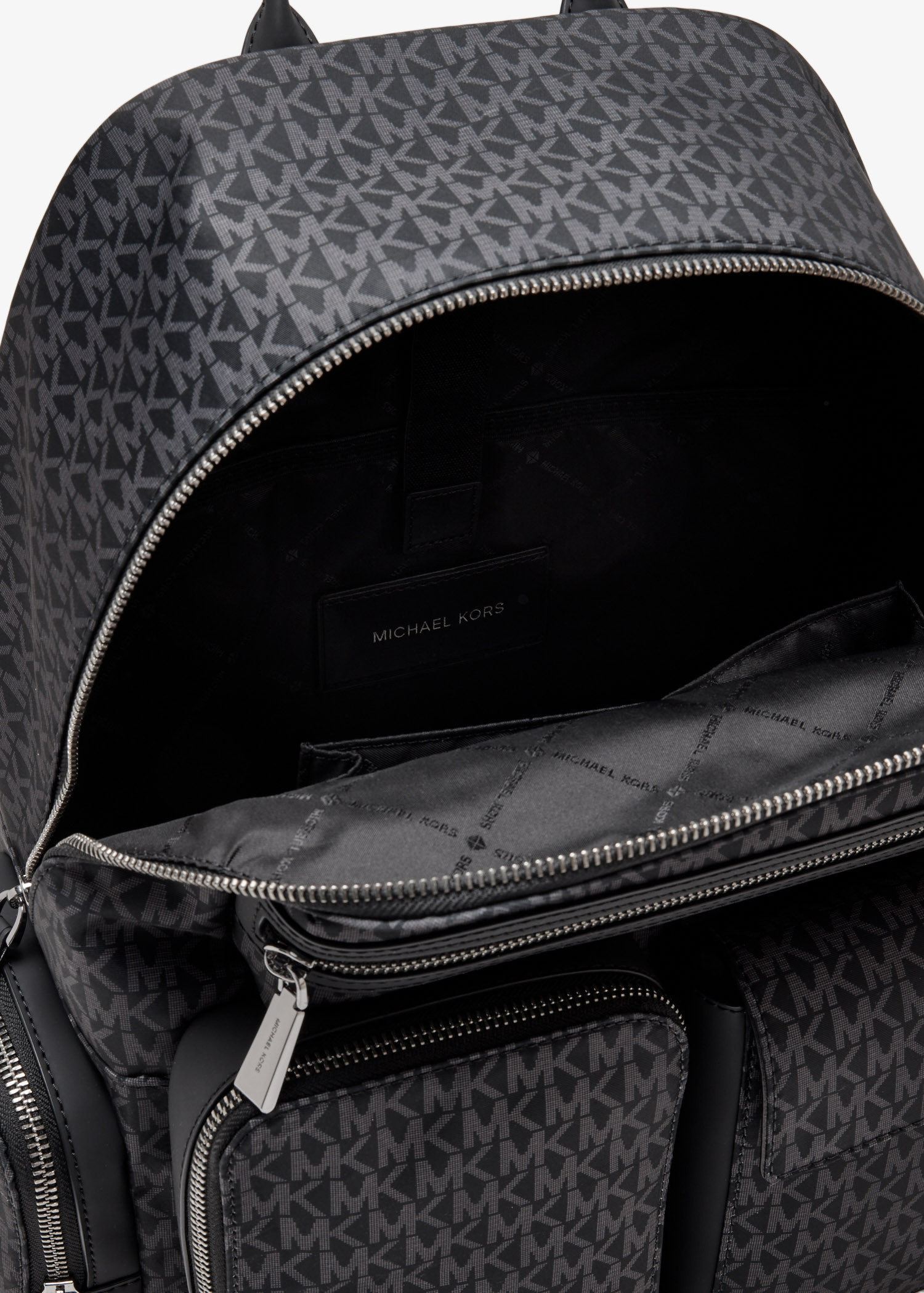 Michael Kors Brooklyn medium cargo backpack for Men - Printed in