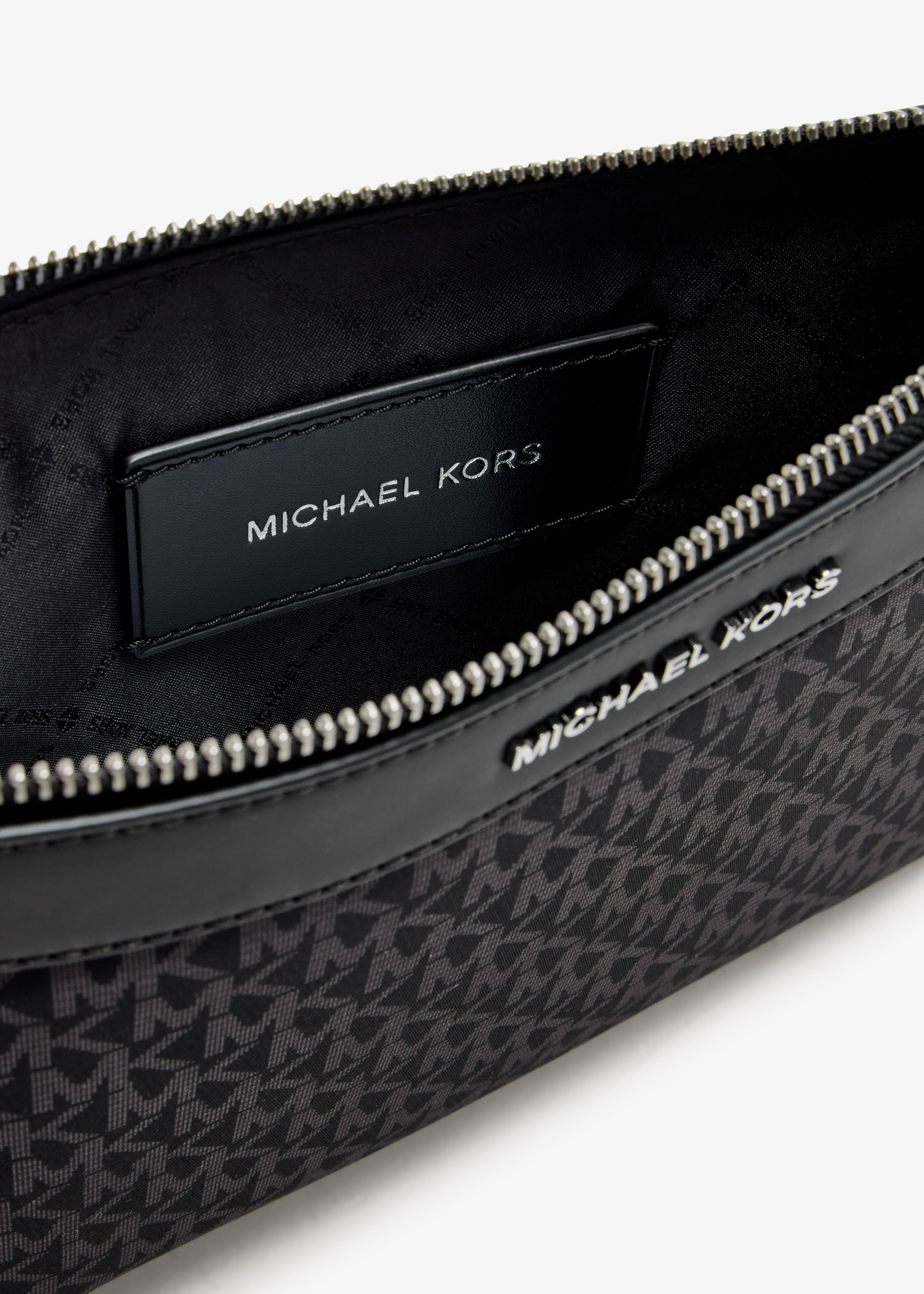 Michael Kors Brooklyn travel pouch for Men - Printed in USA