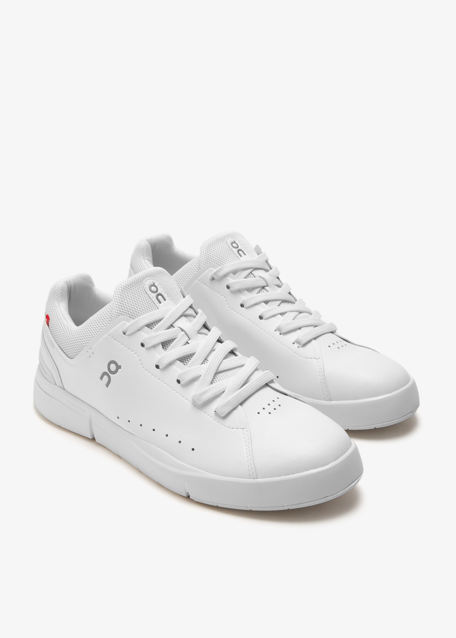 On The Roger Advantage sneakers for Men - White in USA | Level Shoes
