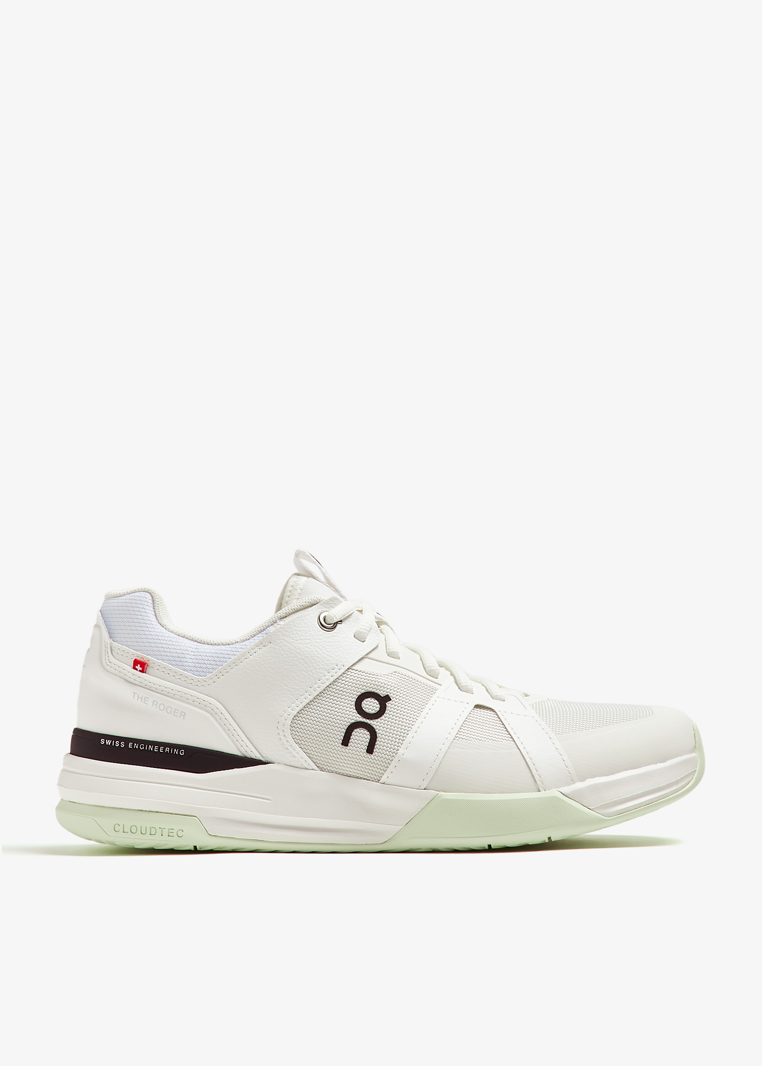 On The Roger Clubhouse Pro sneakers for Men - White in UAE | Level
