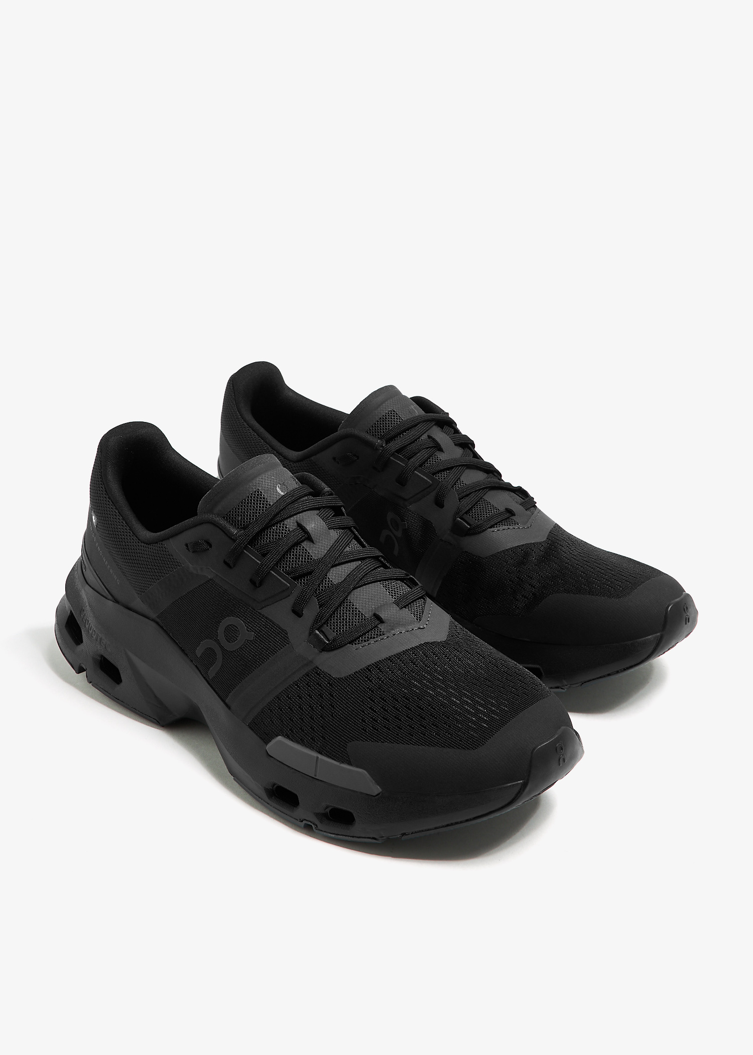 【最終値下げ！】 On Cloudpulse 27cm ブラック On Cloudpulse sneakers for Men - Black in UAE | Level Shoes