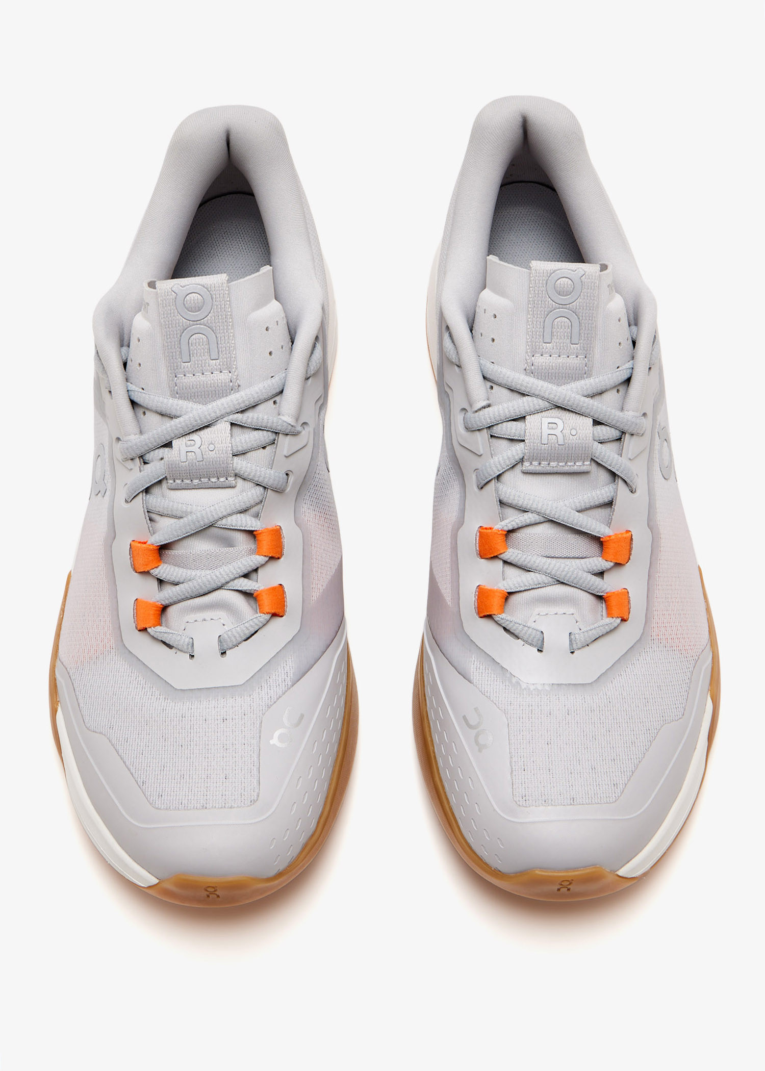 On The Roger Advantage Pro sneakers for Men - Grey in USA | Level