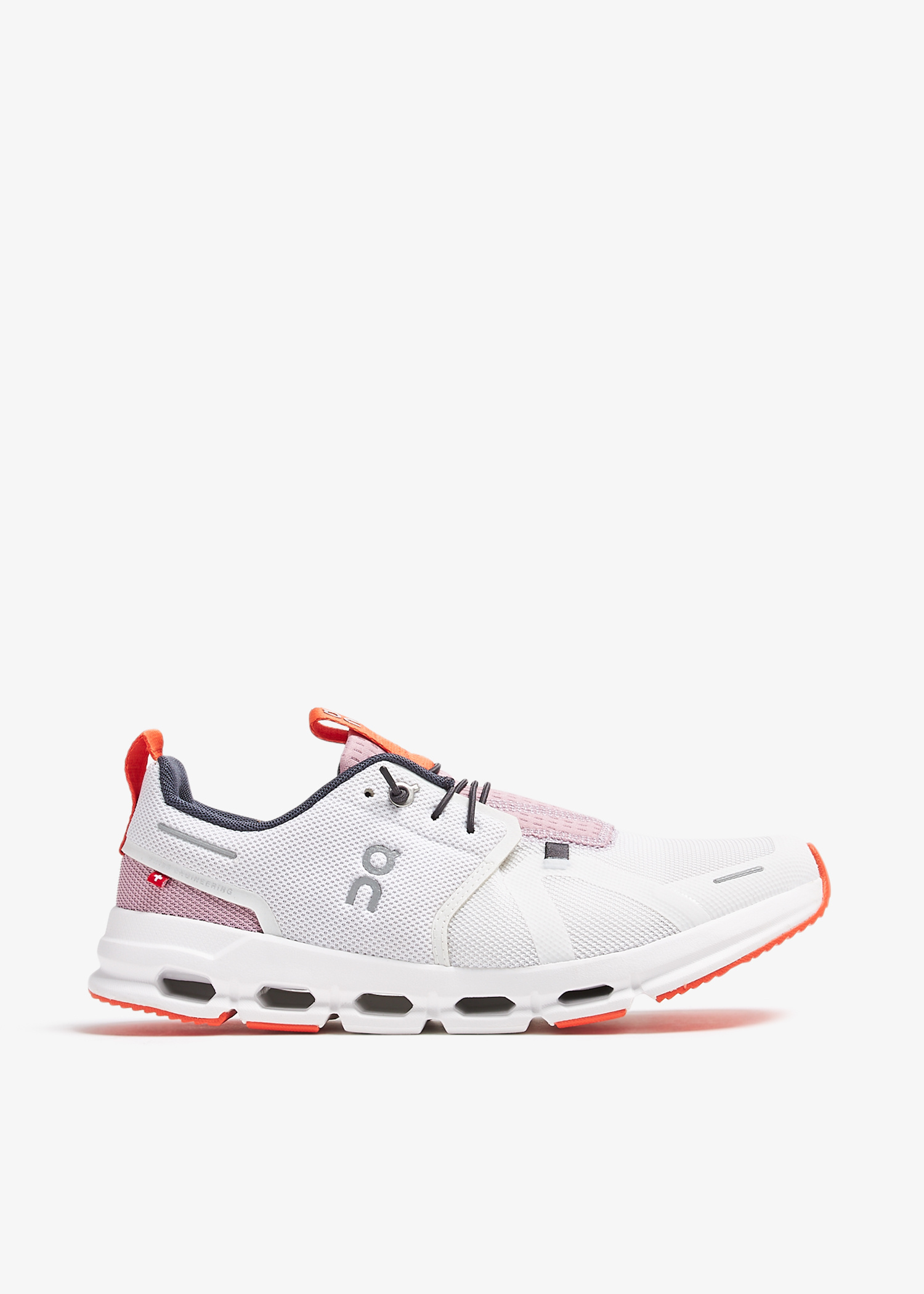入手困難　CLOUD NINE 3枚セット On Cloud Sky sneakers for Kids Unisex - White in UAE | Level