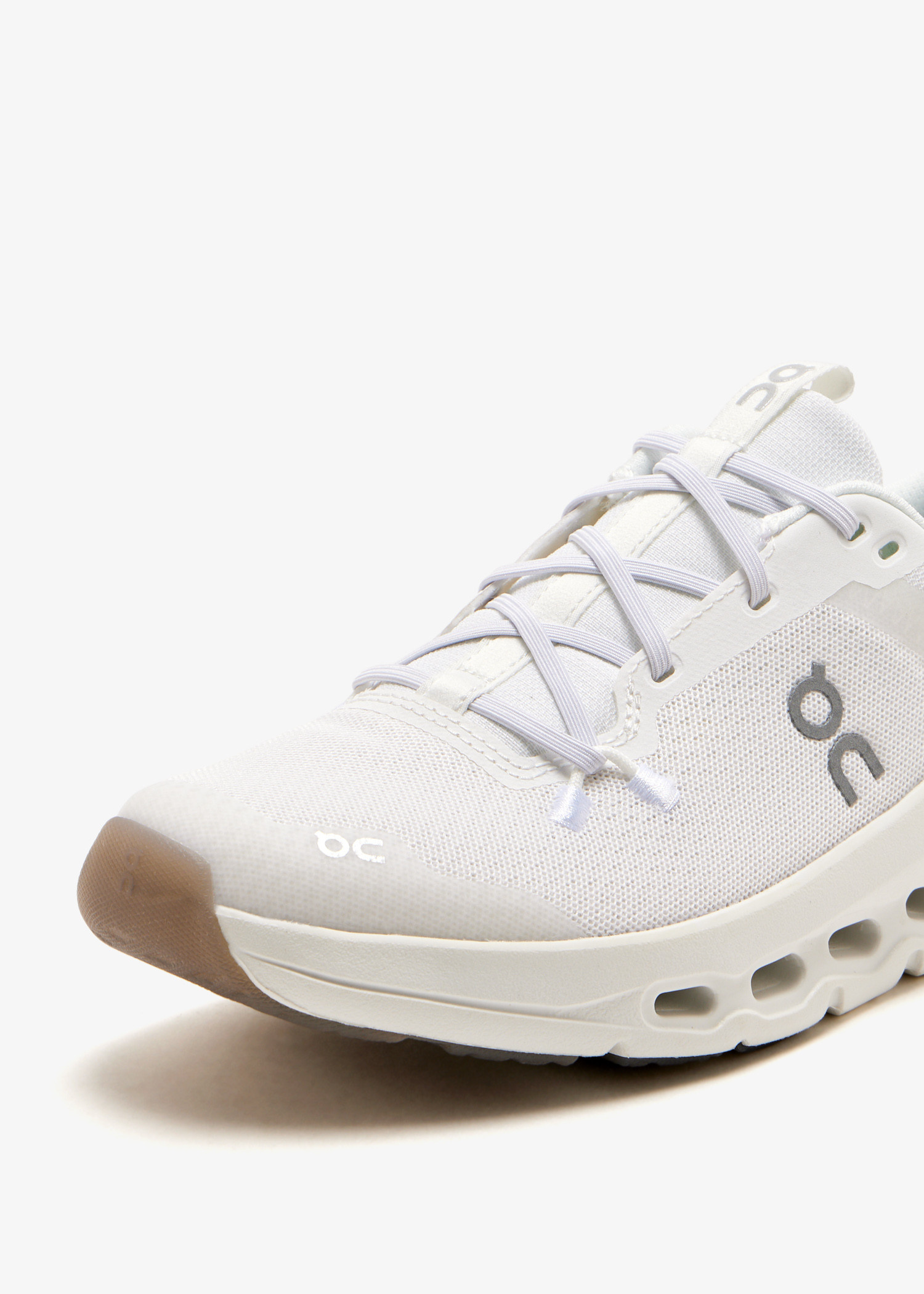 On Cloudleap sneakers for Boy - White in UAE | Level Shoes