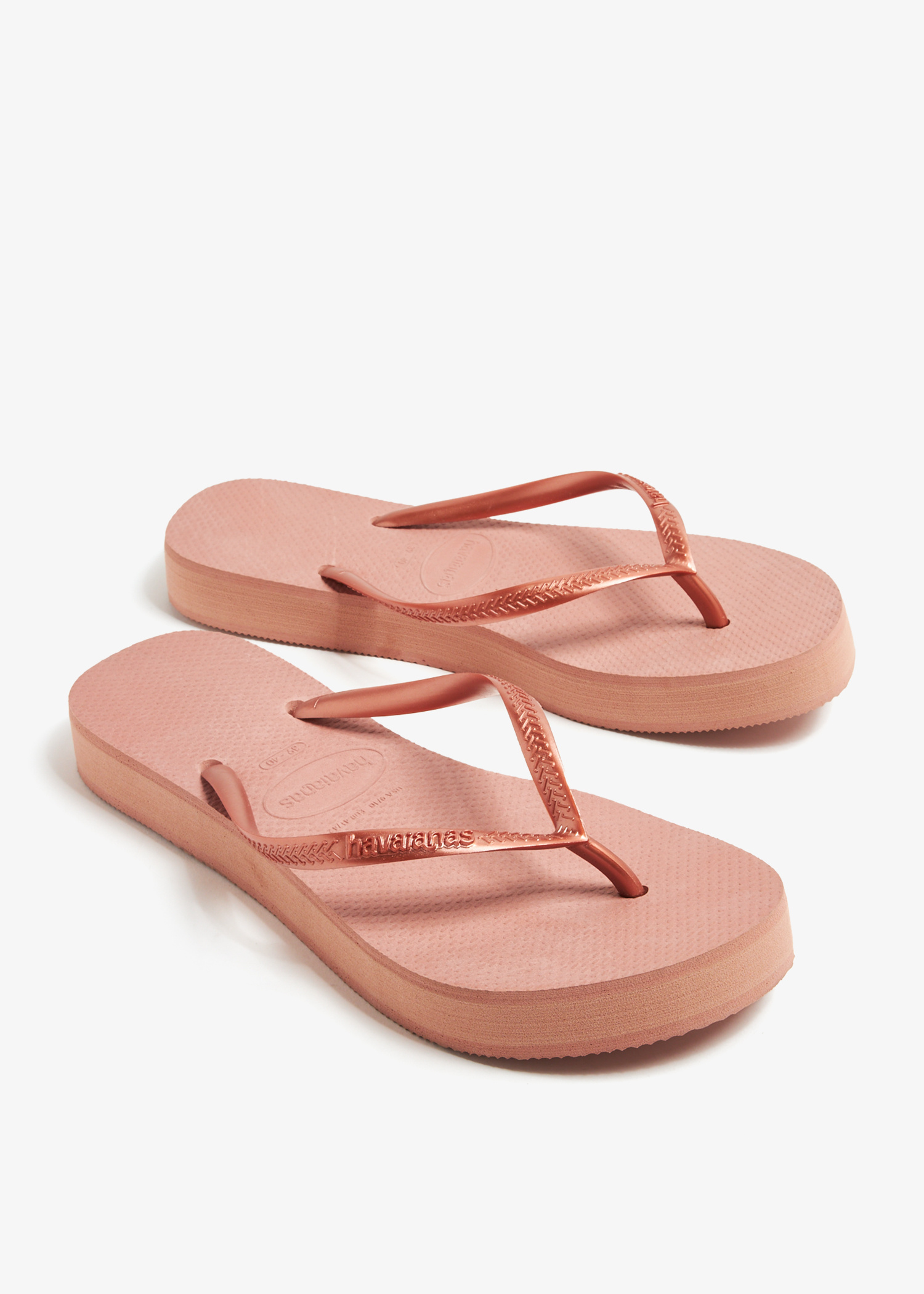 havaianas 41502340121 関税送料込 Amazon.com | Havaianas Unisex's Flip Flops, Orange Citrus, 1