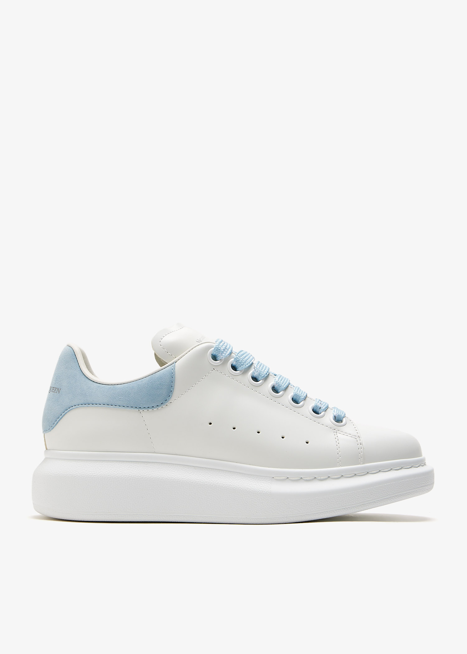McQueen Oversized sneakers for Women - White in USA | Level McQueen Oversized sneakers for Women - White in USA | Level