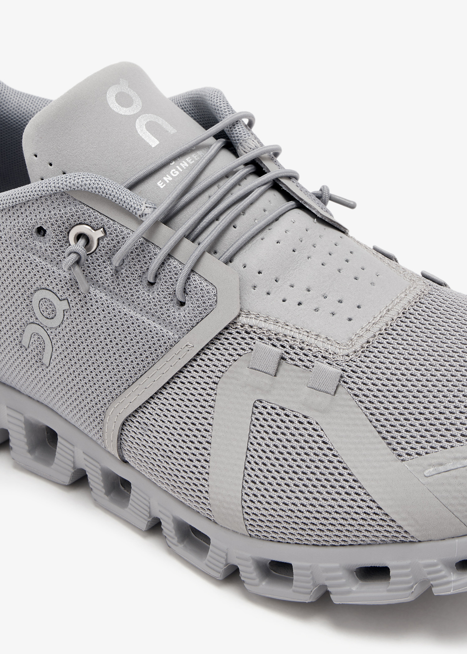 On Cloud 5 sneakers for Men - Grey in Qatar | Level Shoes