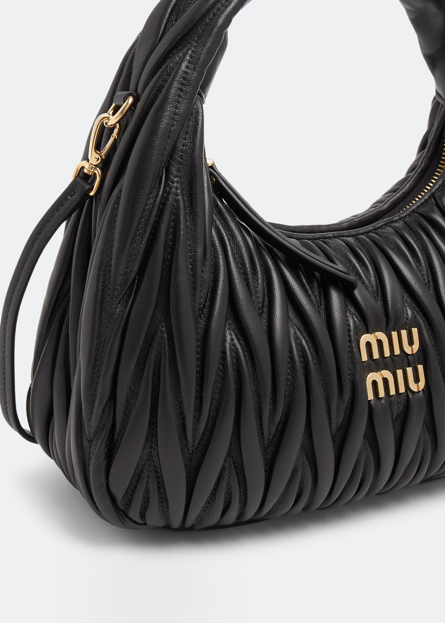 ☆韓国の人気☆【MIU MIU】☆MATELASSE hobo bag☆関税込☆ Miu Miu Wander matelassé hobo bag for Women - Black in UAE