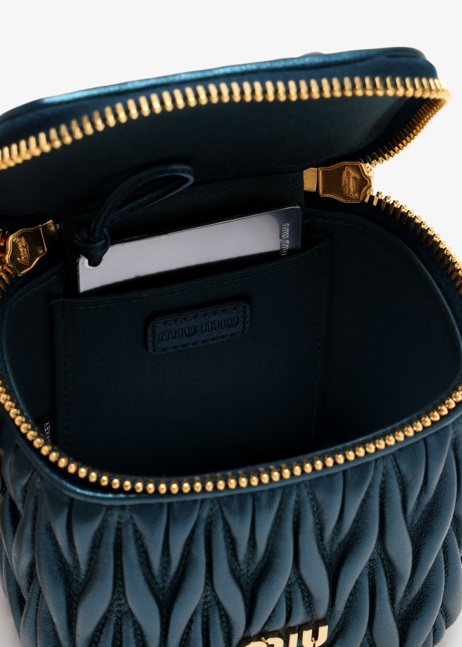 ☆大人気ライン 国内発☆ miu miu MATELASSE LEATHER Micro BAG Miu Miu Matelassè Micro Bag Miu Miu