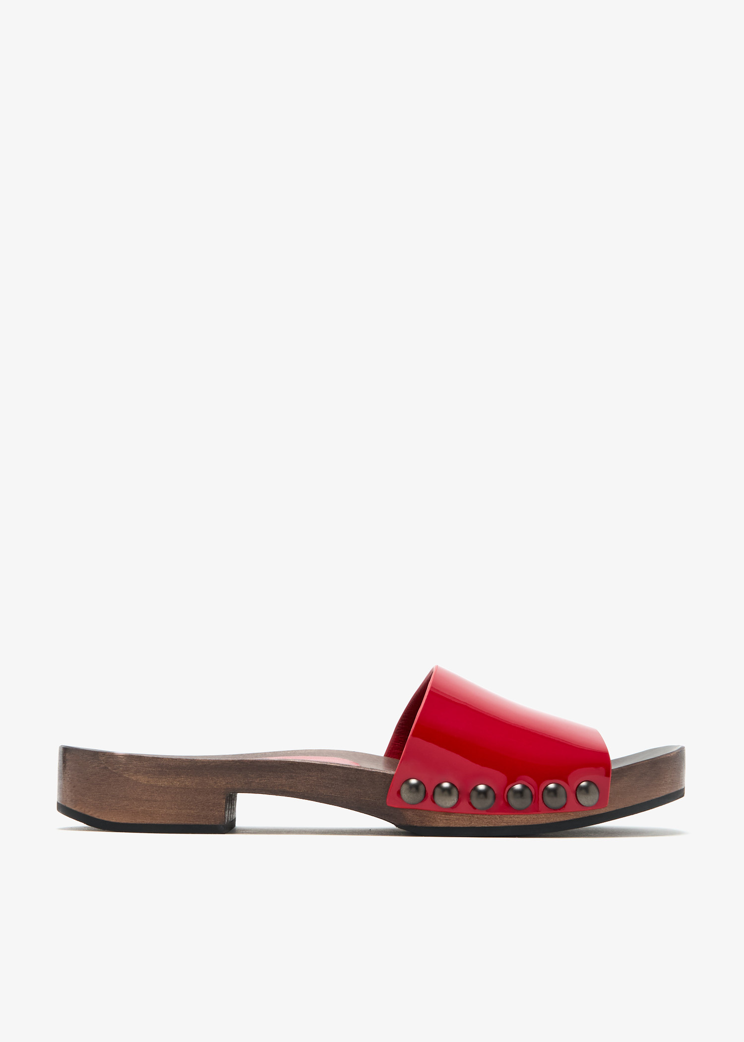 サンダル・ミュール MIUMIU FUCHSIA LEATHER CLOGS Miu Miu Patent leather clogs for Women - Red in UAE | Level