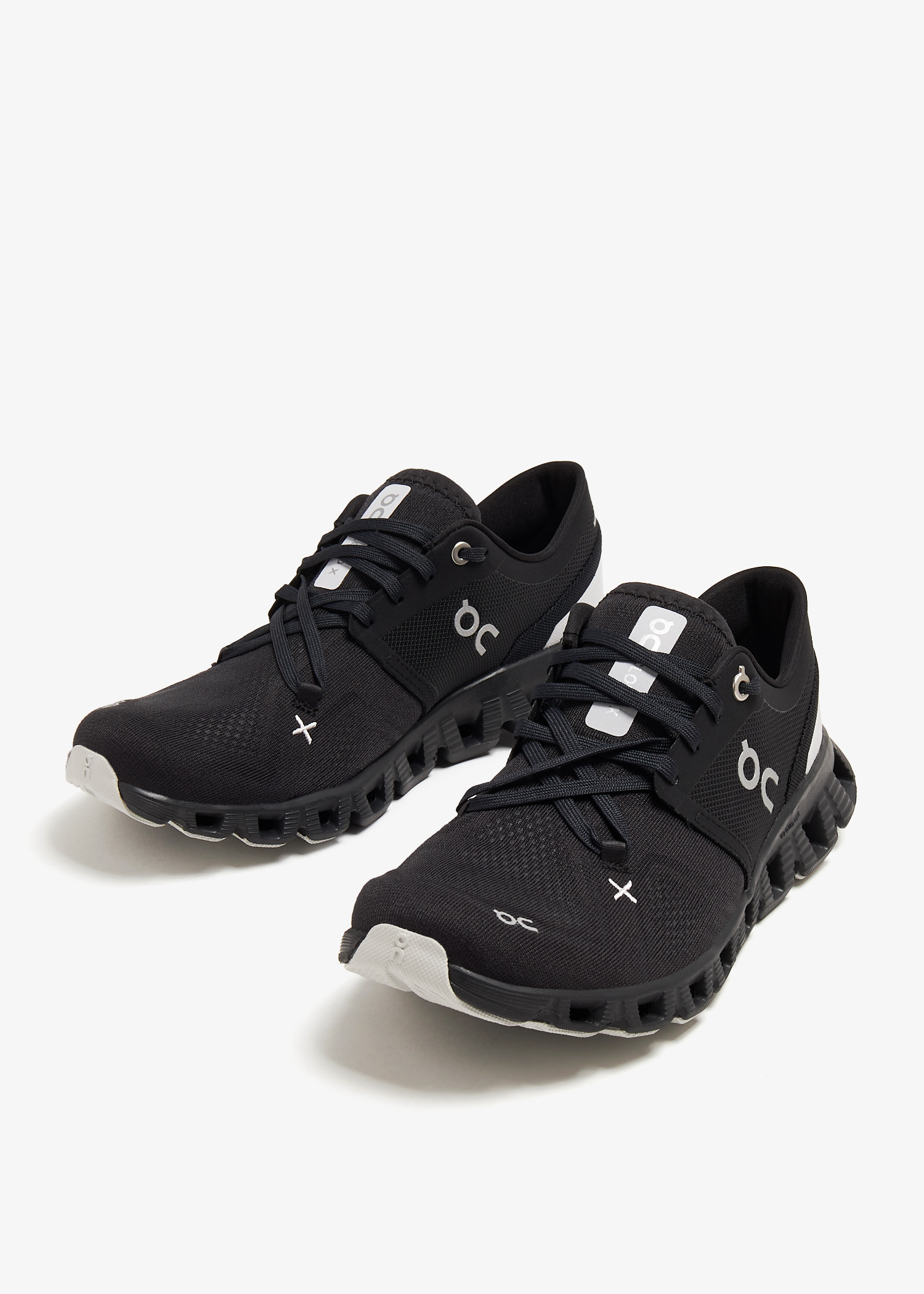 On Cloud X 3 sneakers for Women - Black in UAE | Level Shoes