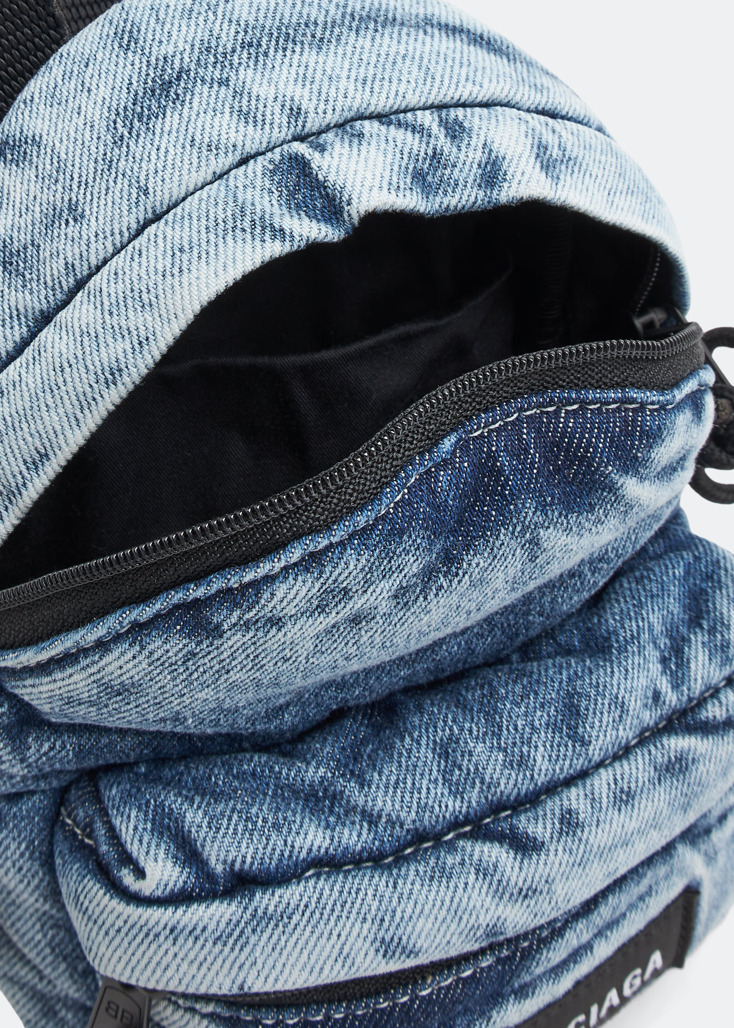 超希少♪【国内発送★BALENCIAGA】EXPLORER ミニバックパック Balenciaga Explorer mini crossbody backpack for Men - Blue