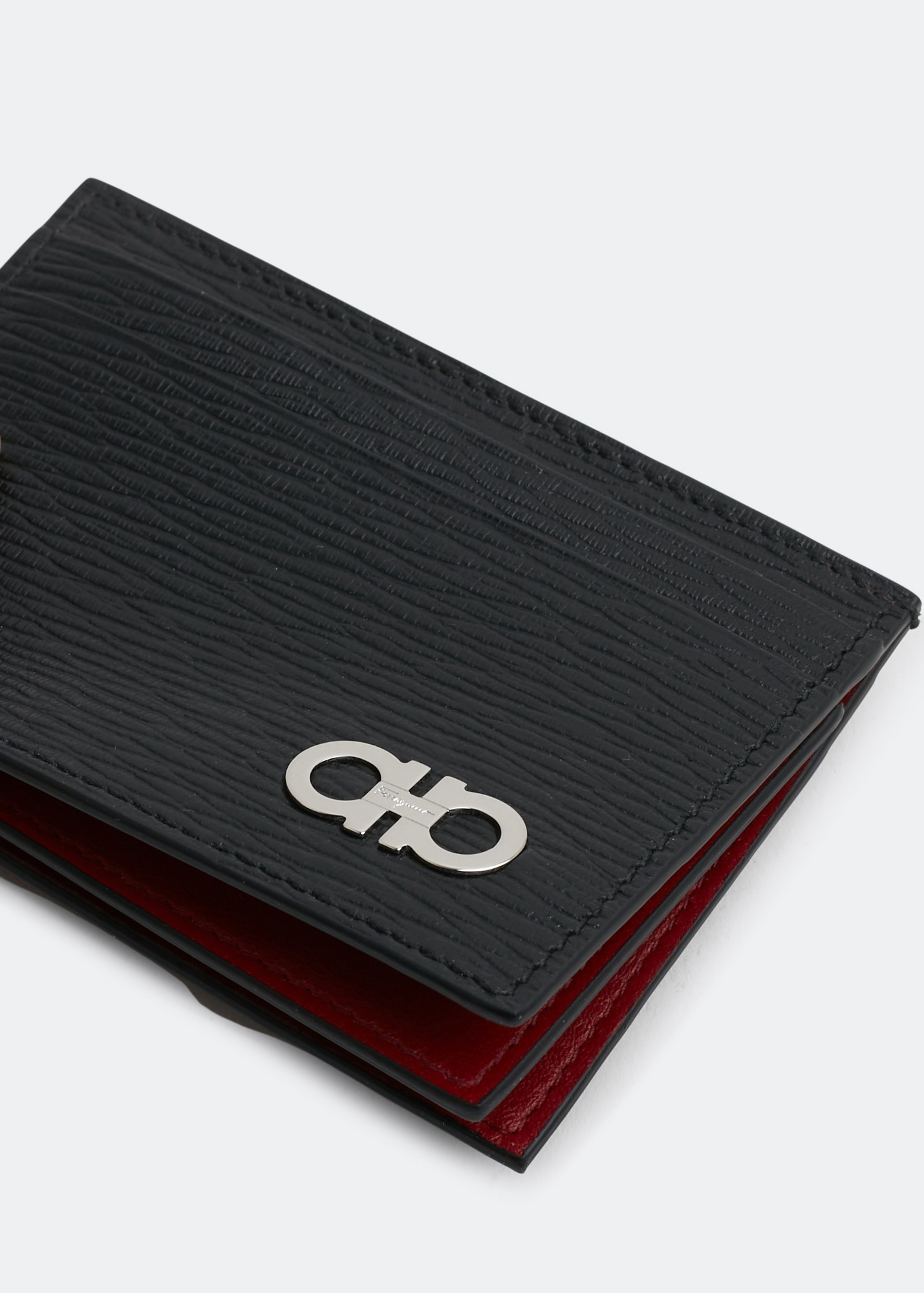 カードケース・名刺入れ SALVATORE FERRAGAMO BLACK LEATHER CARD HOLDER Ferragamo Men's Revival Gancini Leather Card Case with Flip