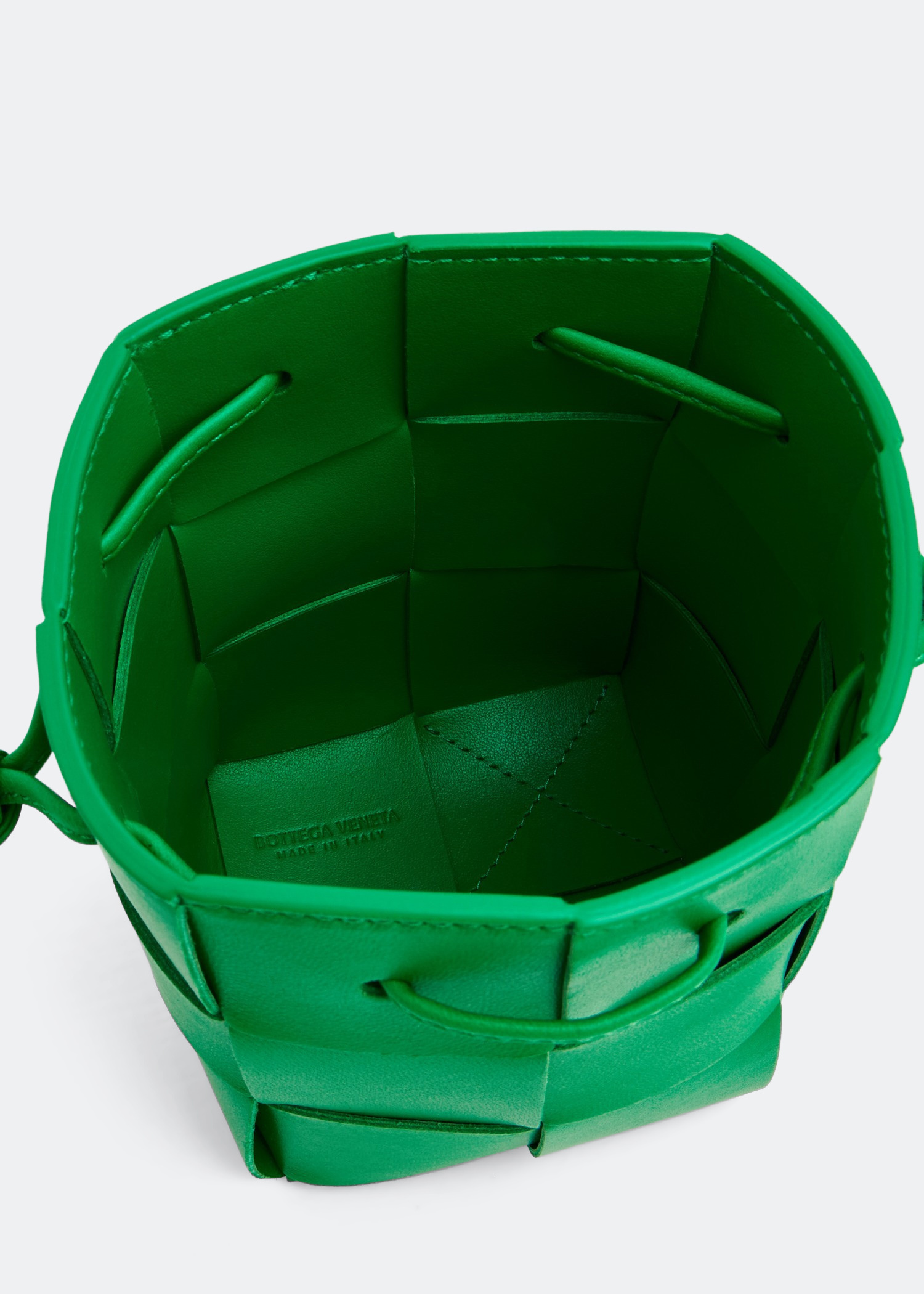 バッグ・カバンその他 BOTTEGA VENETA Small Intrecciato Bucket Bag Avocado 717432VC Buy Bottega Veneta Small Padded Cassette Bag 'Avocado/Gold