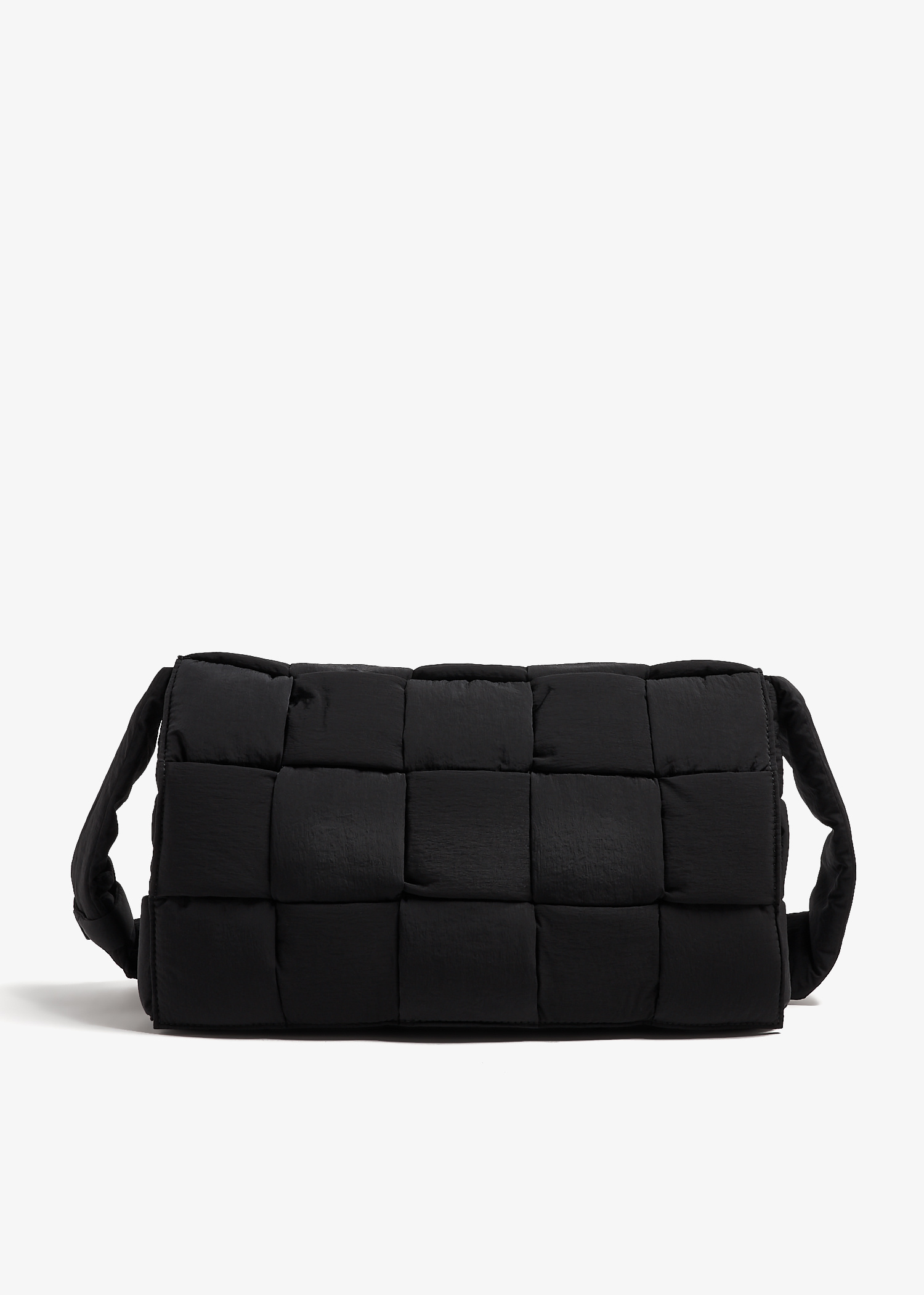 ショルダーバッグ BOTTEGA VENETA   Padded tech cassette nylon bag Padded Tech Cassette Small shoulder bag in black - Bottega