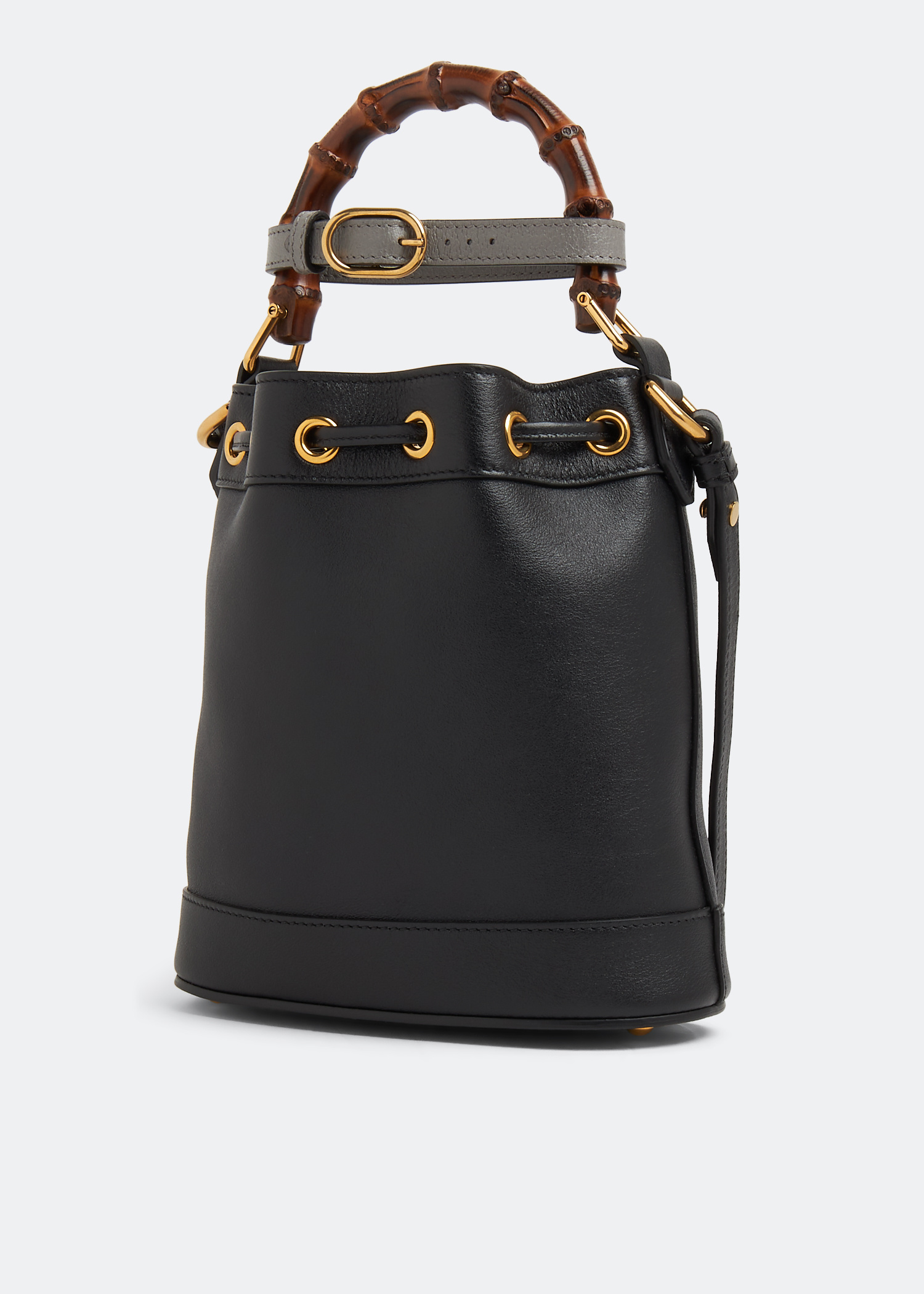 新品　DIANA　デコラティブミニ　バッグ GUCCI Diana テクスチャードレザー ミニ トートバッグ | NET-A