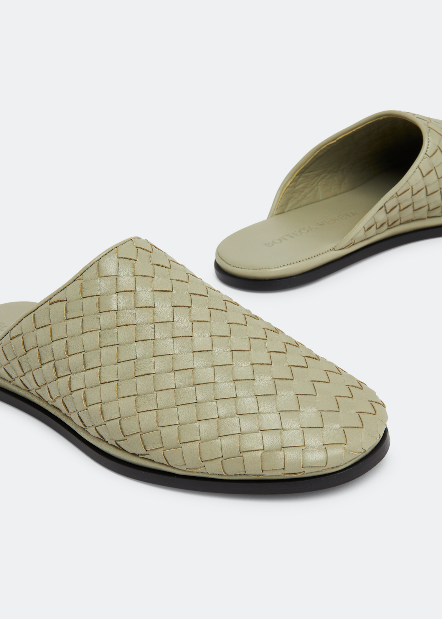【関税＆送料込み】Bottega Veneta Slippers Bottega Veneta Open back slippers for Men - Green in UAE