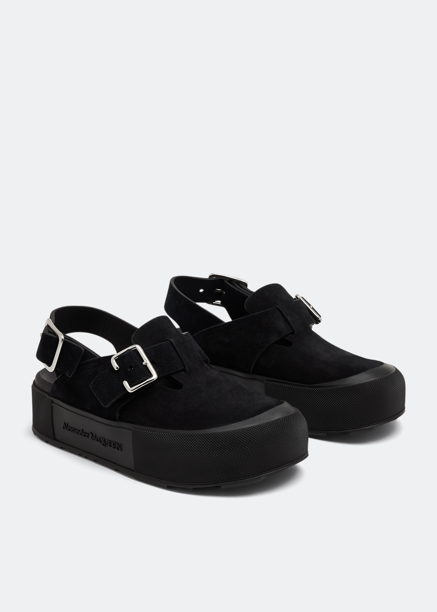 国内送/送関込【Alexander McQueen】Sandali マウント スリック McQueen Mount Slick sandals for Men - Black in UAE | Level Shoes