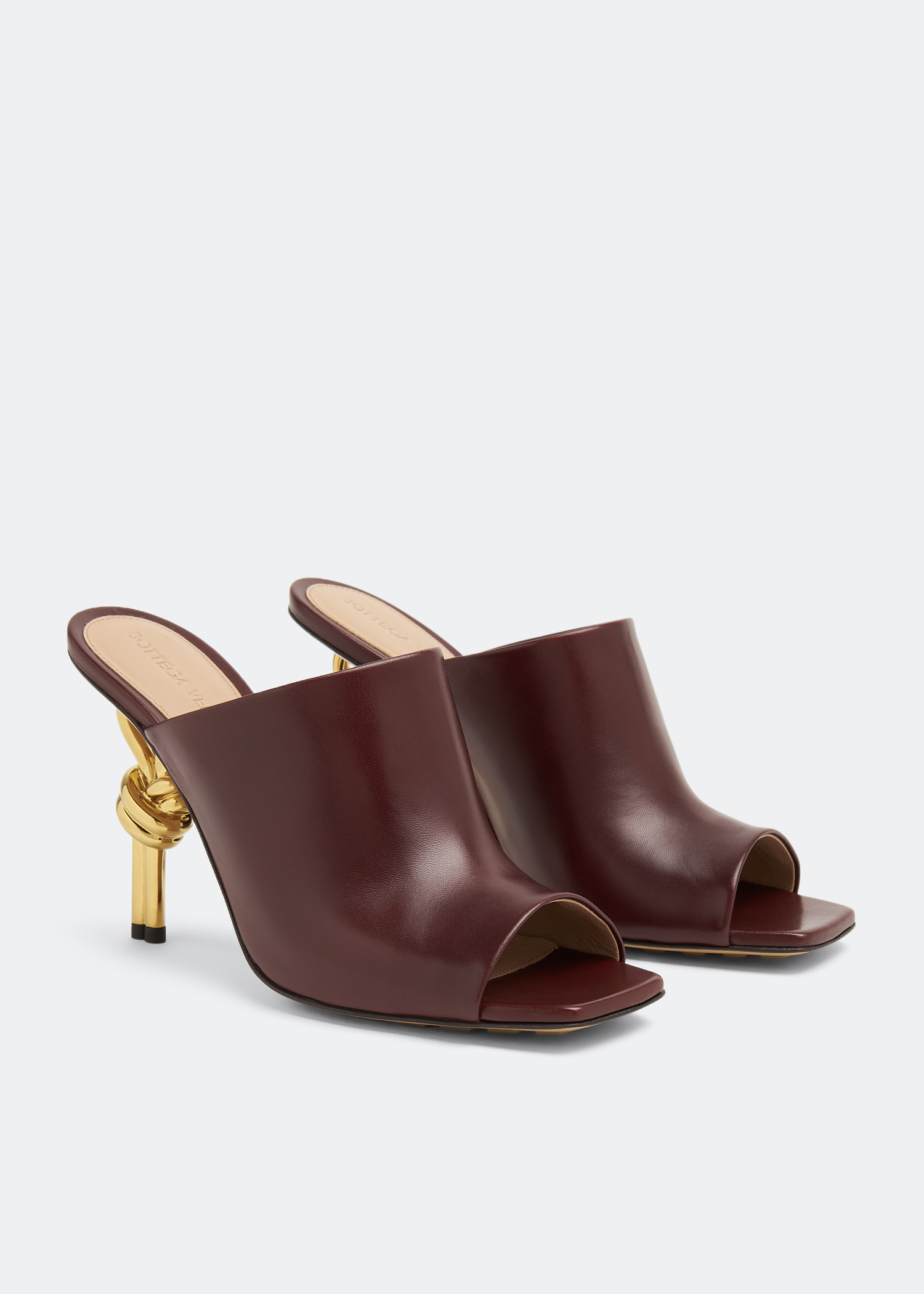 正規店買付【BOTTEGA VENETA】ミュール バーガンディ 三越伊勢丹 | Bottega Veneta/ボッテガ・ヴェネタ_Women通販