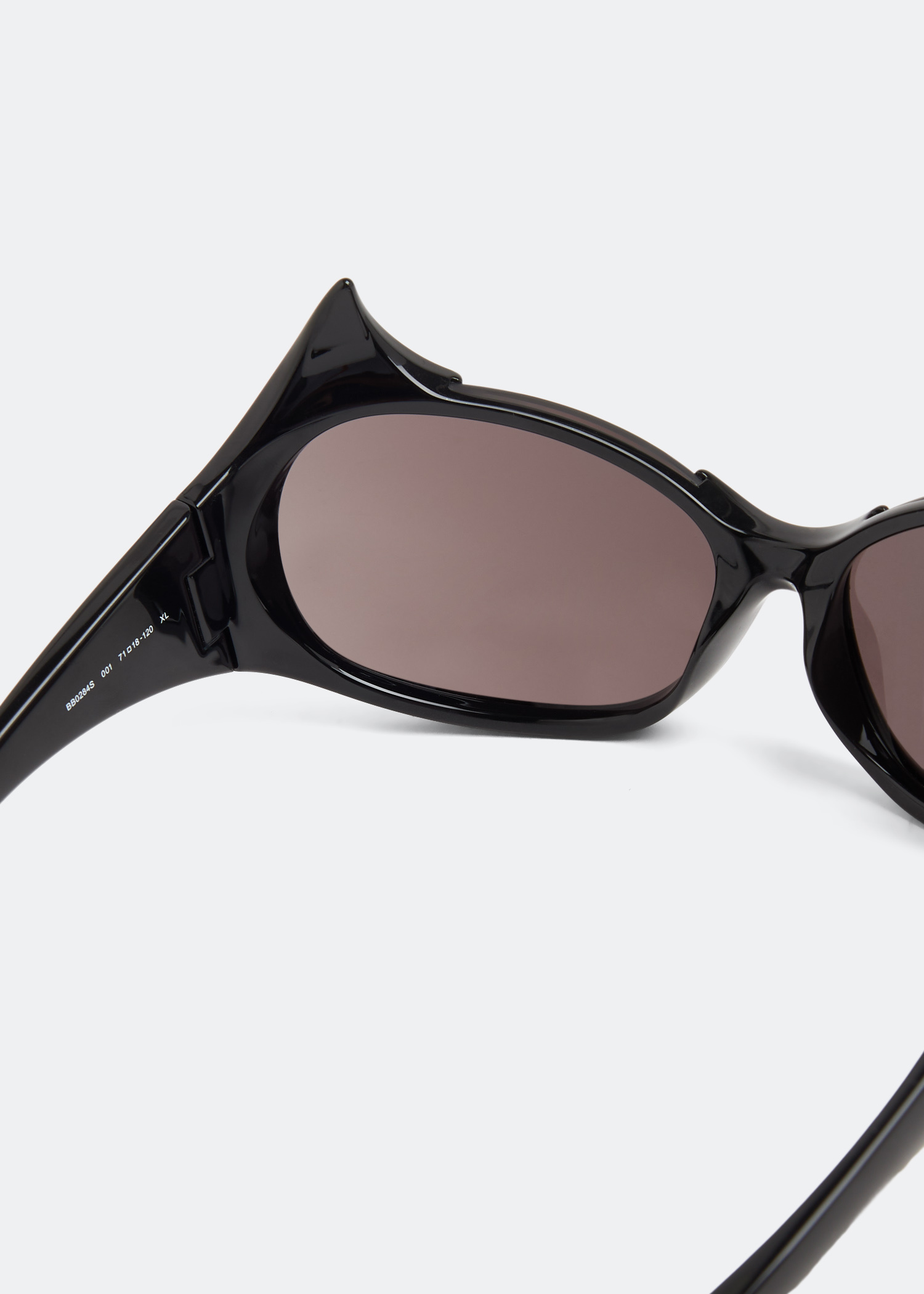 Balenciaga Gotham Cat sunglasses for Women - Black in UAE | Level