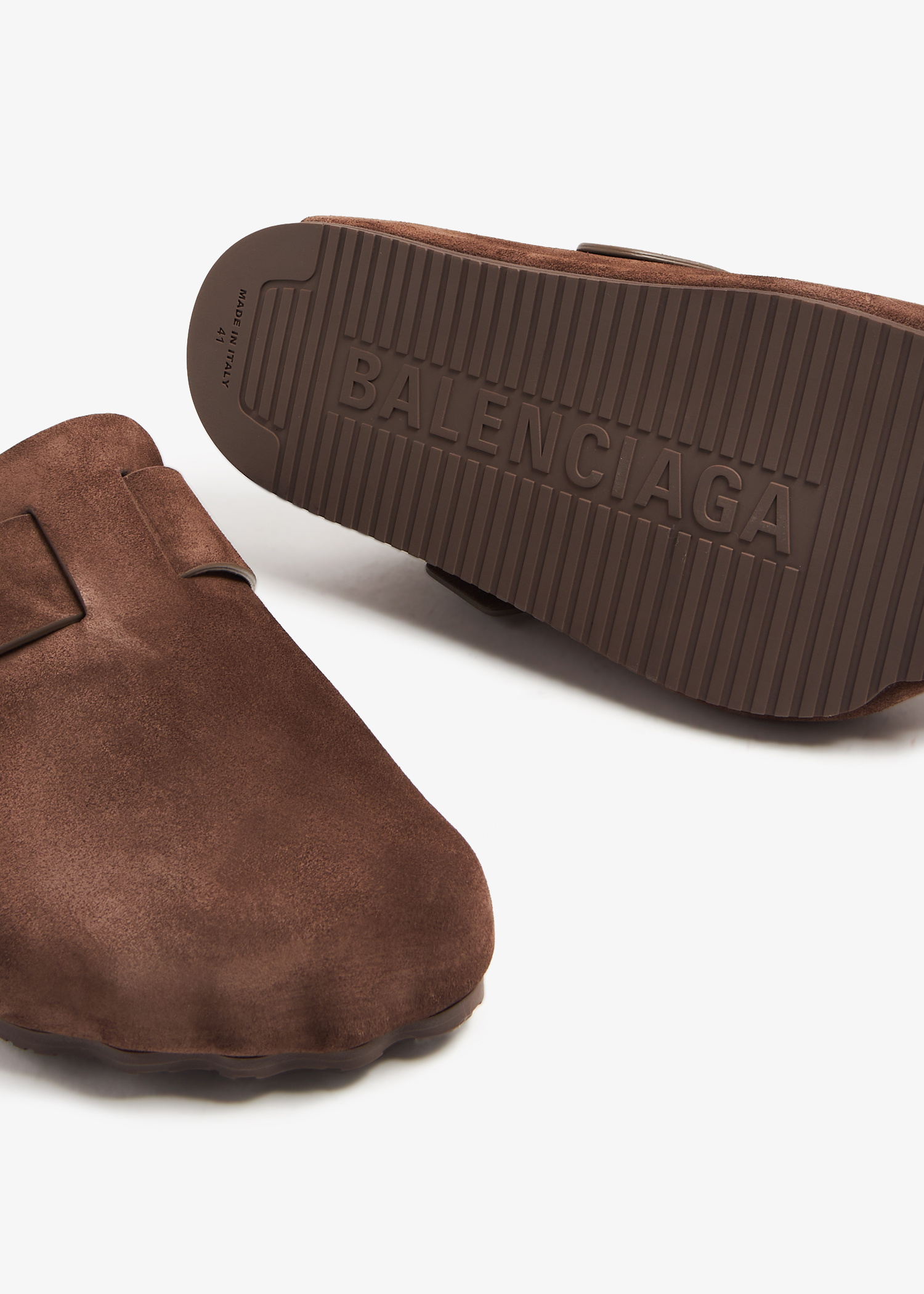サンダル・ミュール BALENCIAGA Camel suede Sunday slippers (761726WCGA1 2200) Balenciaga Sunday suede slip-on sandal | The Fashion Square