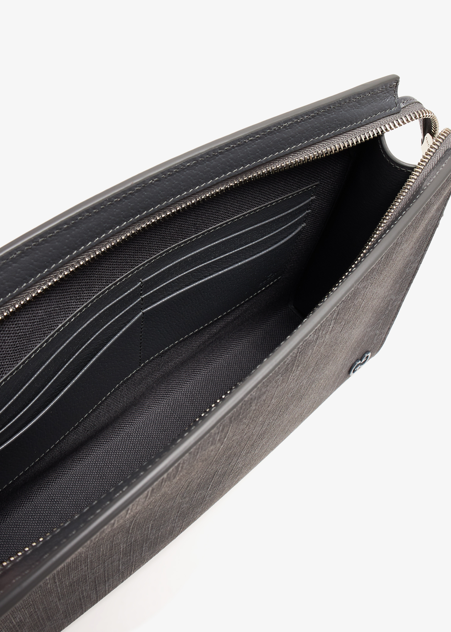 Gucci GG pouch for Men - Black in Kuwait | Level Shoes