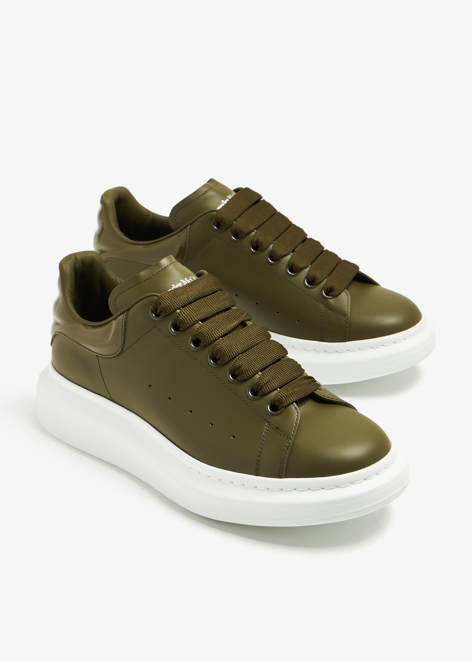 ◆Alexander McQueen 最新作◆Show Sneakers/Green◆ McQueen Oversized sneakers for Men - Green in UAE | Level Shoes