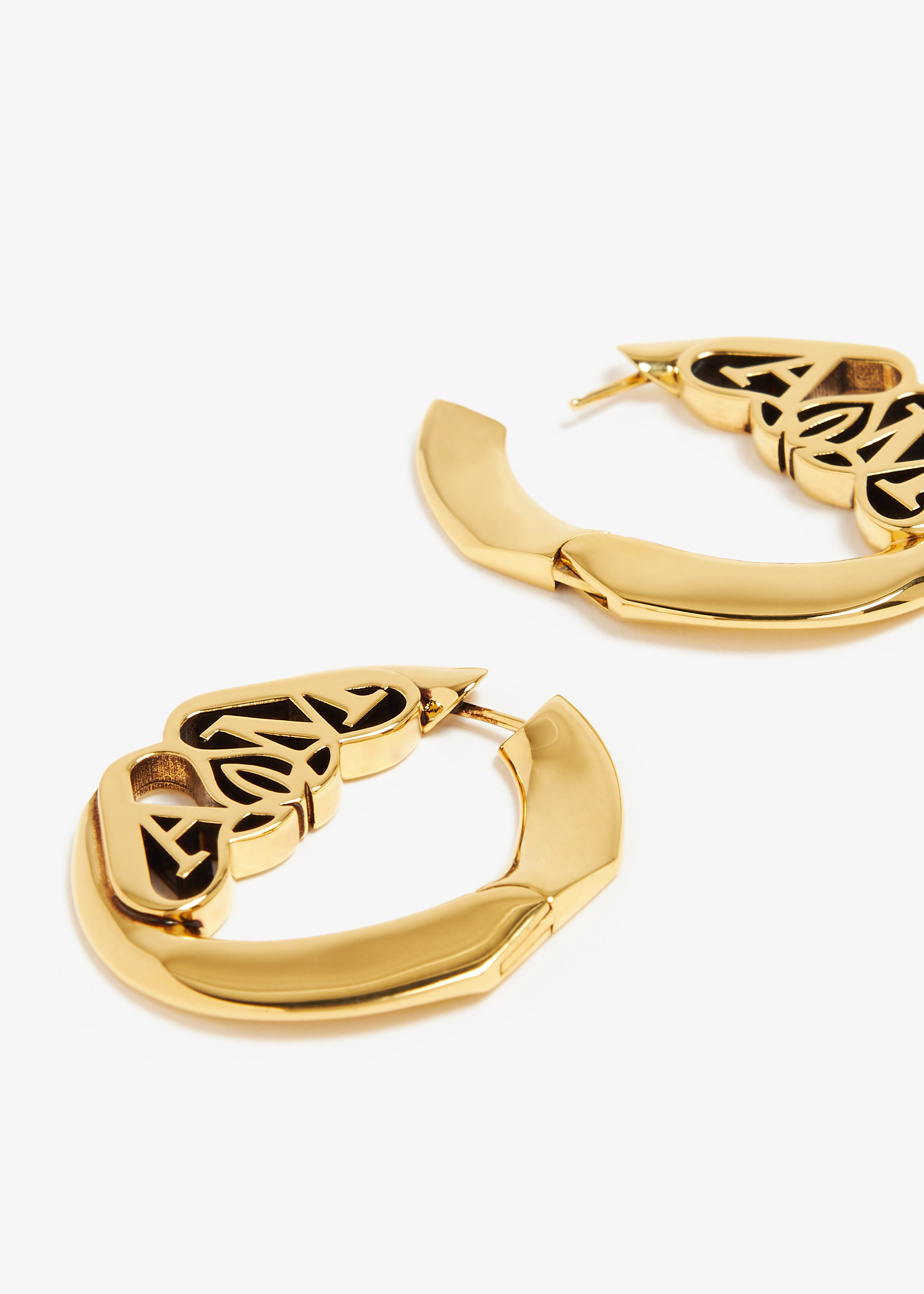 McQueen Seal Logo earrings for Women - Gold in Qatar | Level