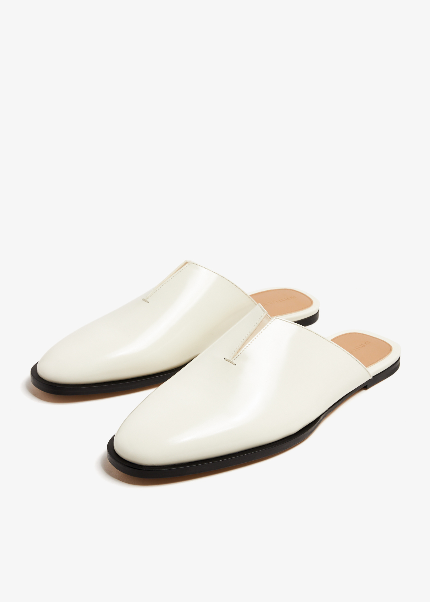 Bottega Veneta Cha-Cha slippers for Women - White in UAE | Level Shoes
