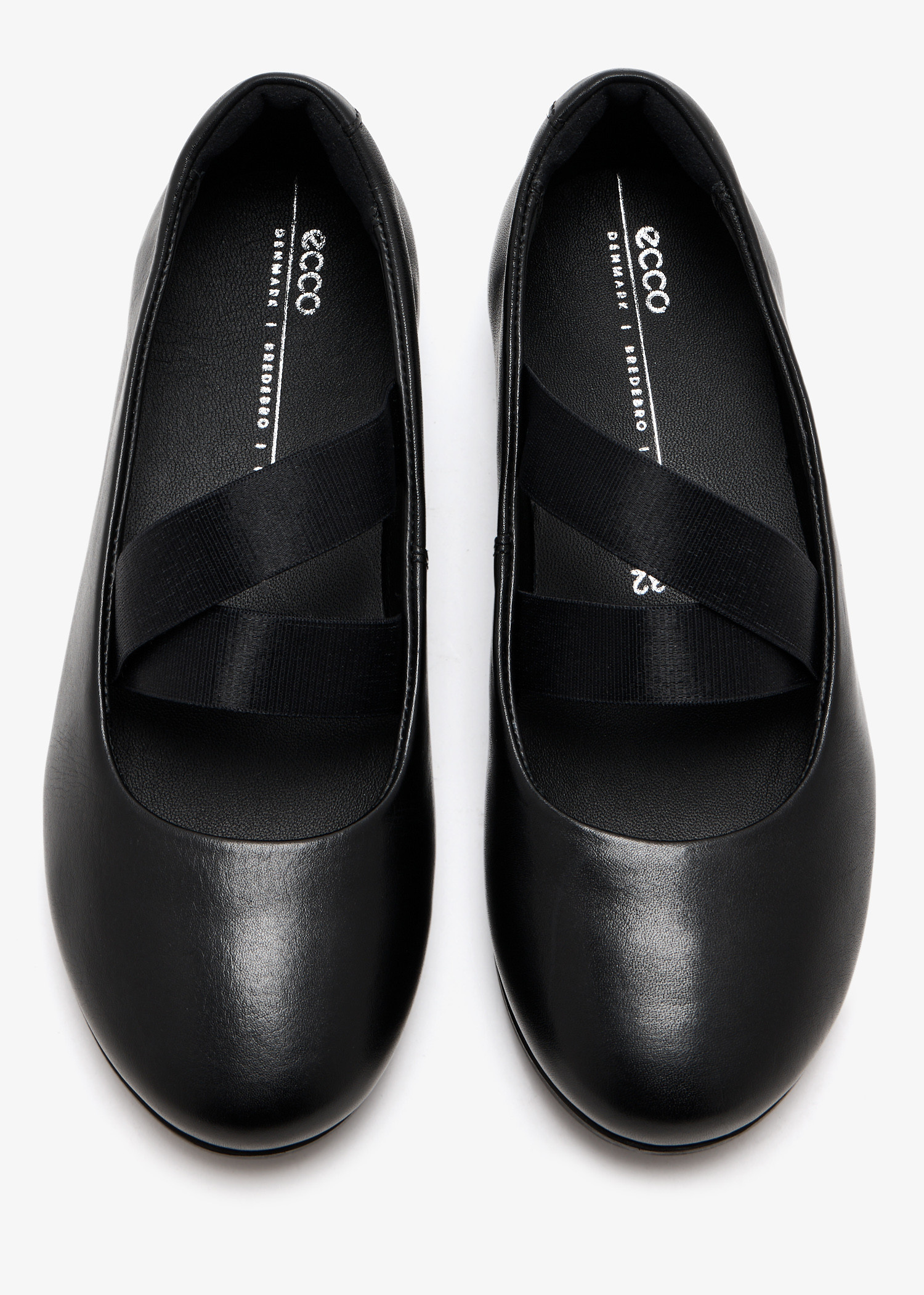 Ecco Anine K ballerinas for Girl - Black in UAE | Level Shoes