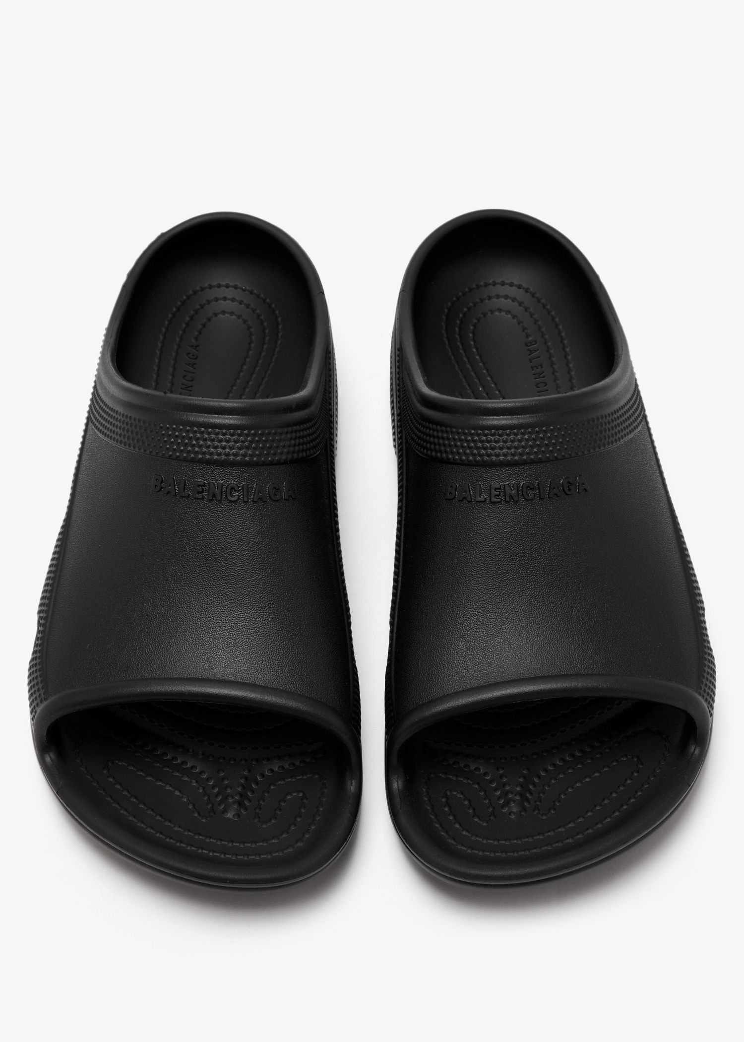 Balenciaga x Crocs™ slide sandals for Men - Black in UAE Balenciaga x Crocs™ slide sandals for Men - Black in UAE
