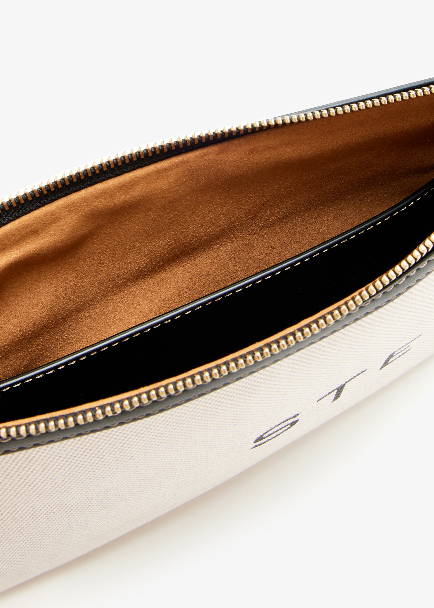 Stella McCartney 7P0076WP00866002 関税送料込 0400016806451_BLACK?wid=600&
