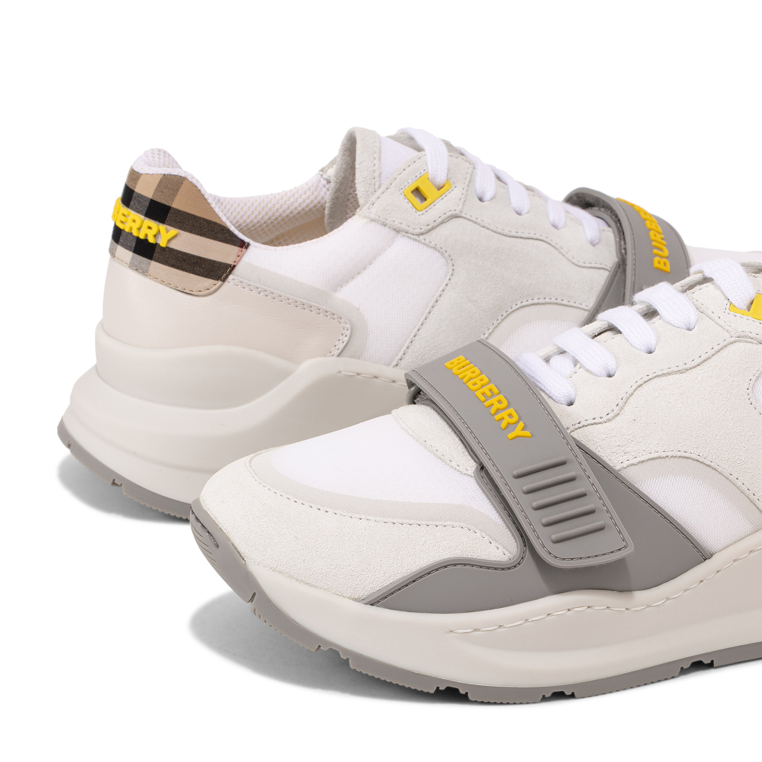Burberry Ramsey sneakers for Men - White in UAE | Level Shoes