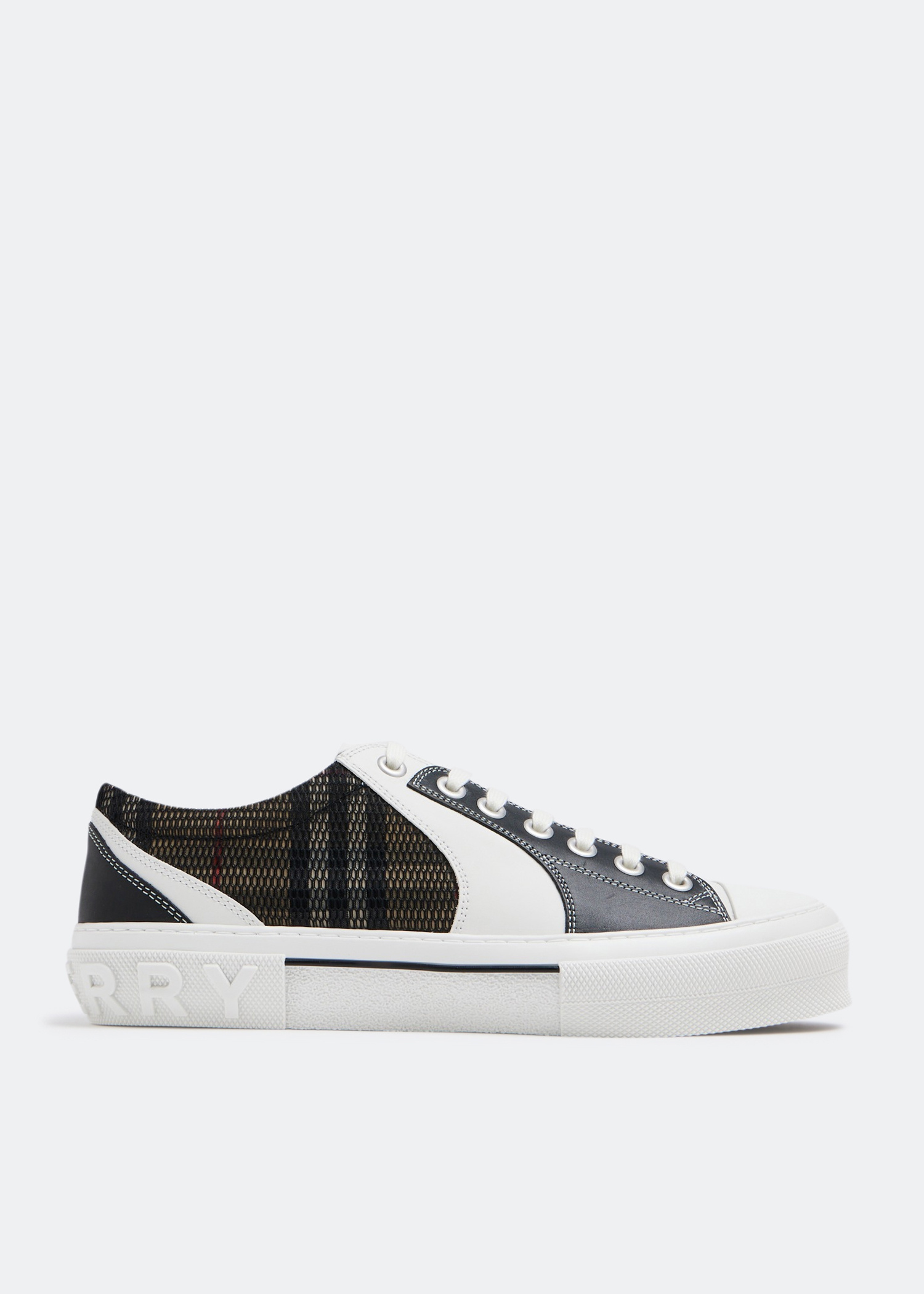 Burberry Kai sneakers for Men - Printed in UAE | Level Shoes