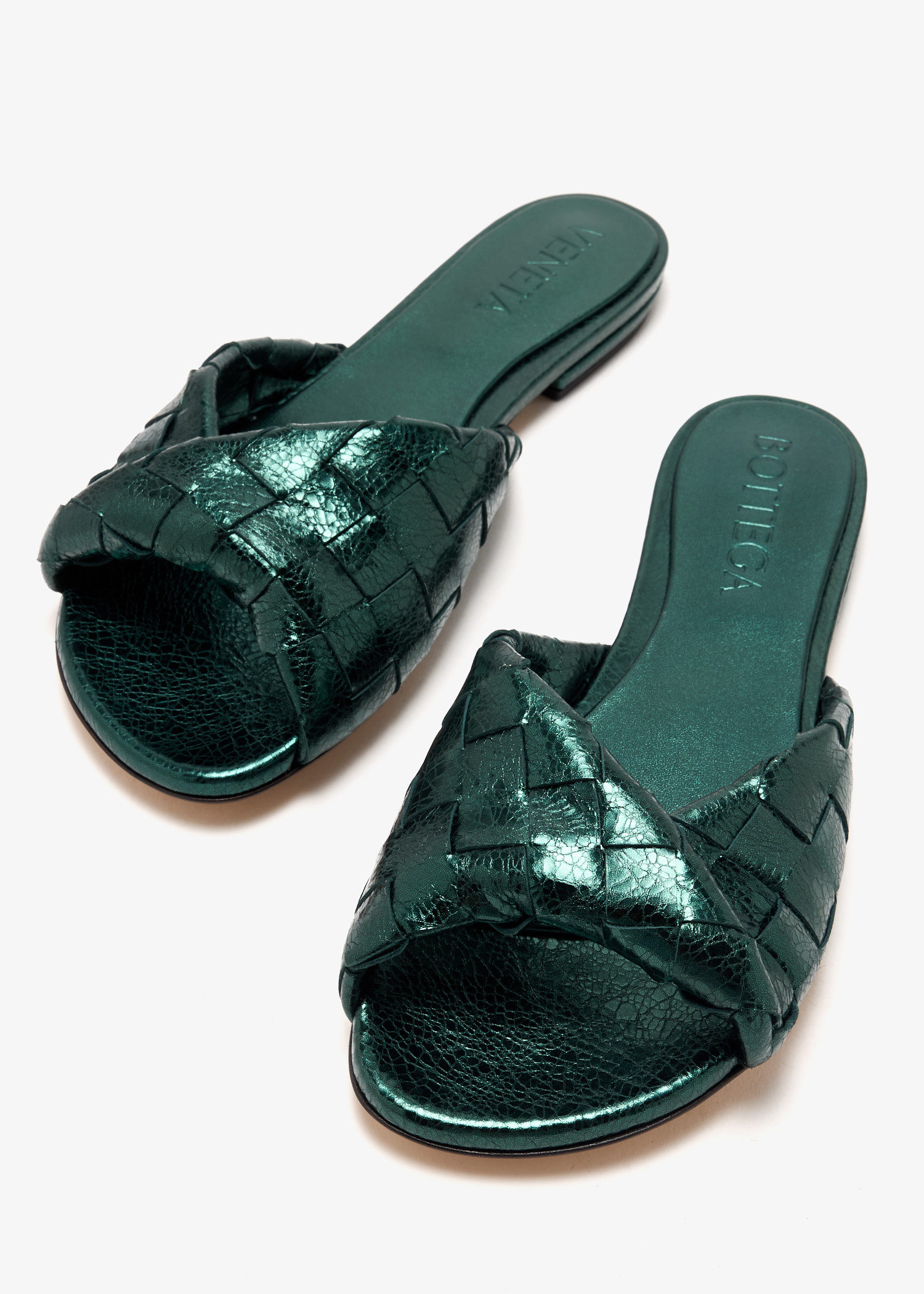 Bottega Veneta Blink flat sandals for Women - Green in KSA