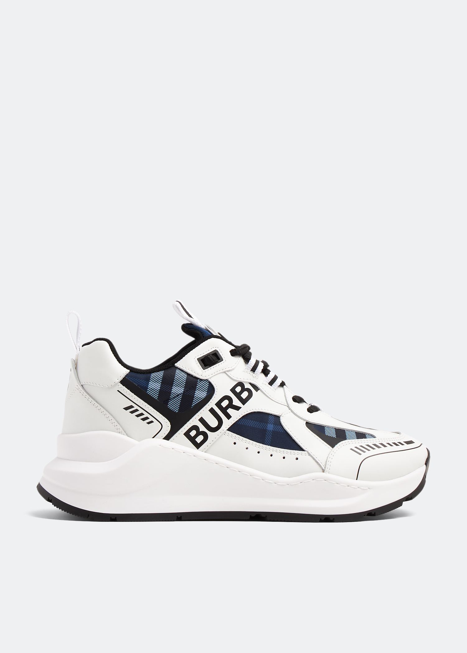 【送料込み】Burberry★8077407 Burberry Sean sneakers for Men - White in UAE | Level Shoes