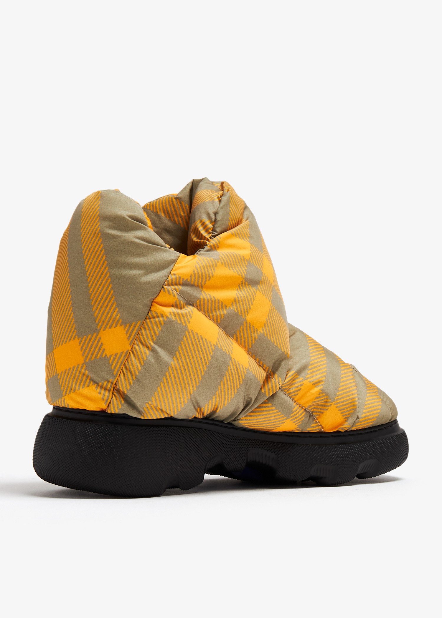 Burberry女士格纹枕形靴- 阿联酋印花| level shoes